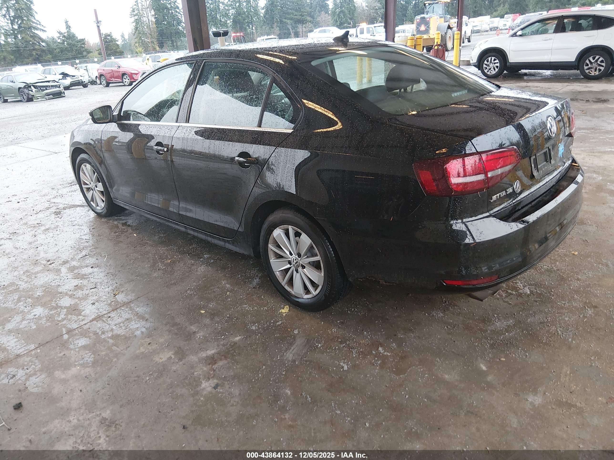 VOLKSWAGEN JETTA image 3