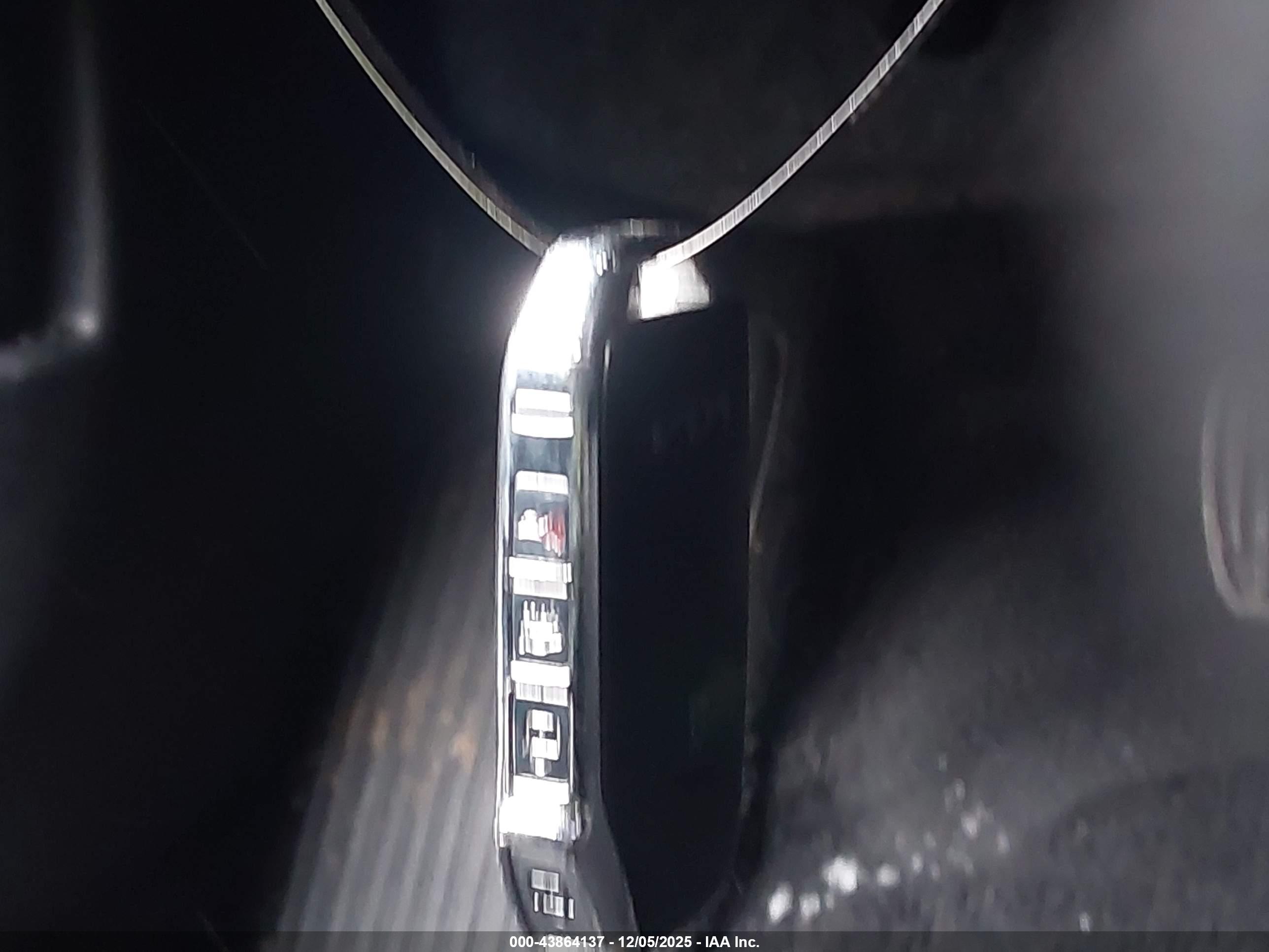 KIA K5 image 11