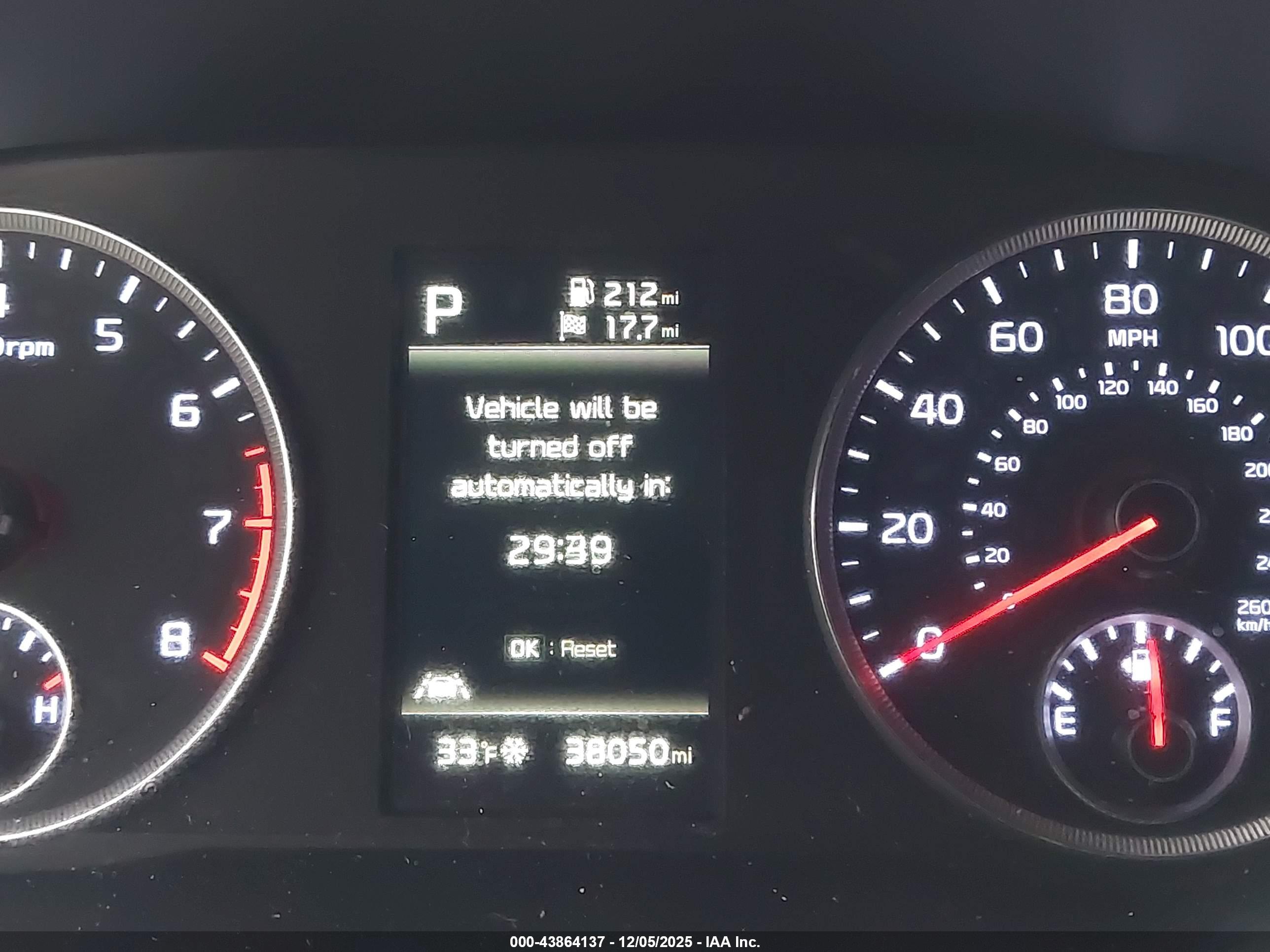 KIA K5 image 7