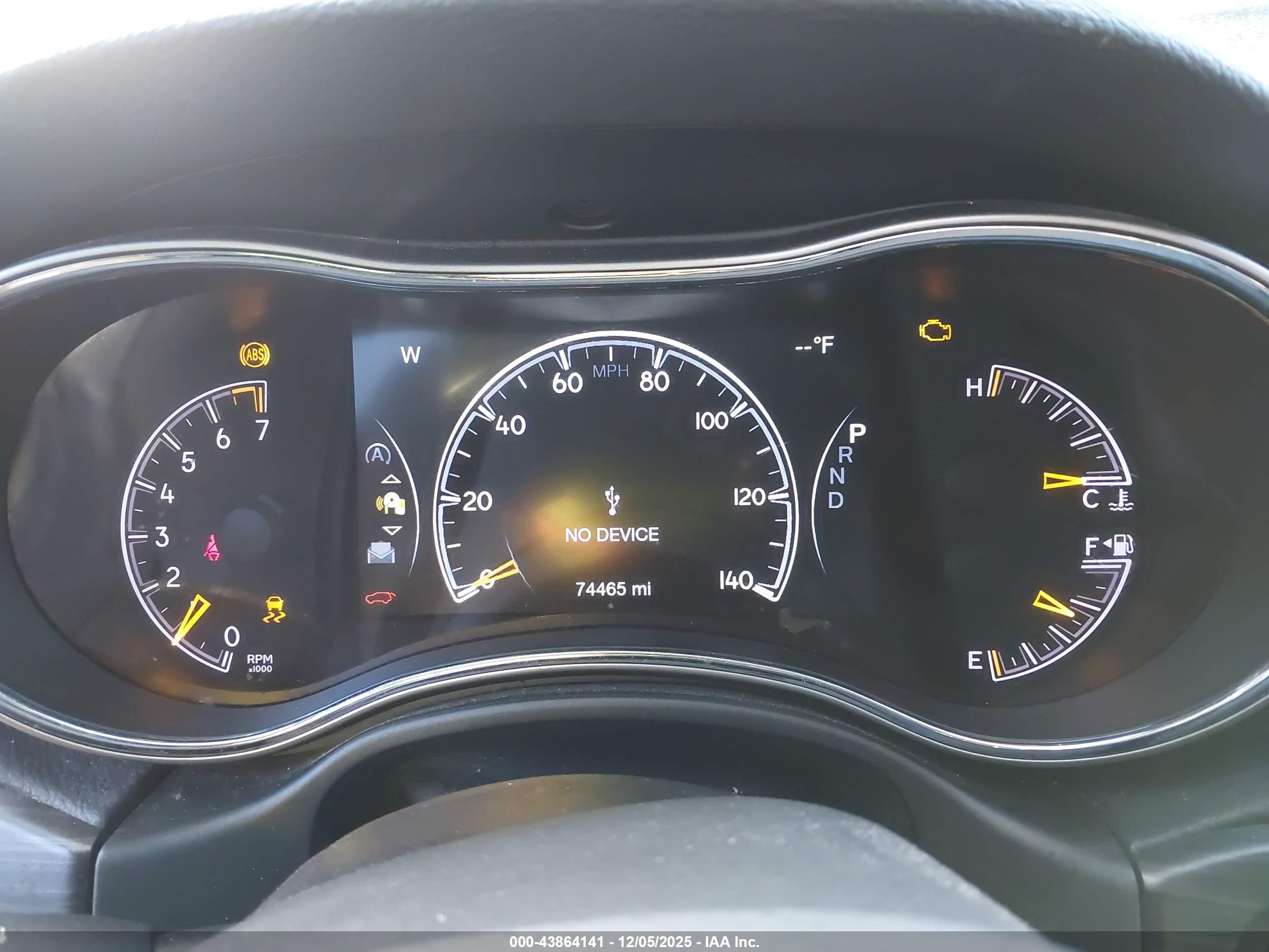 JEEP GRAND image 7