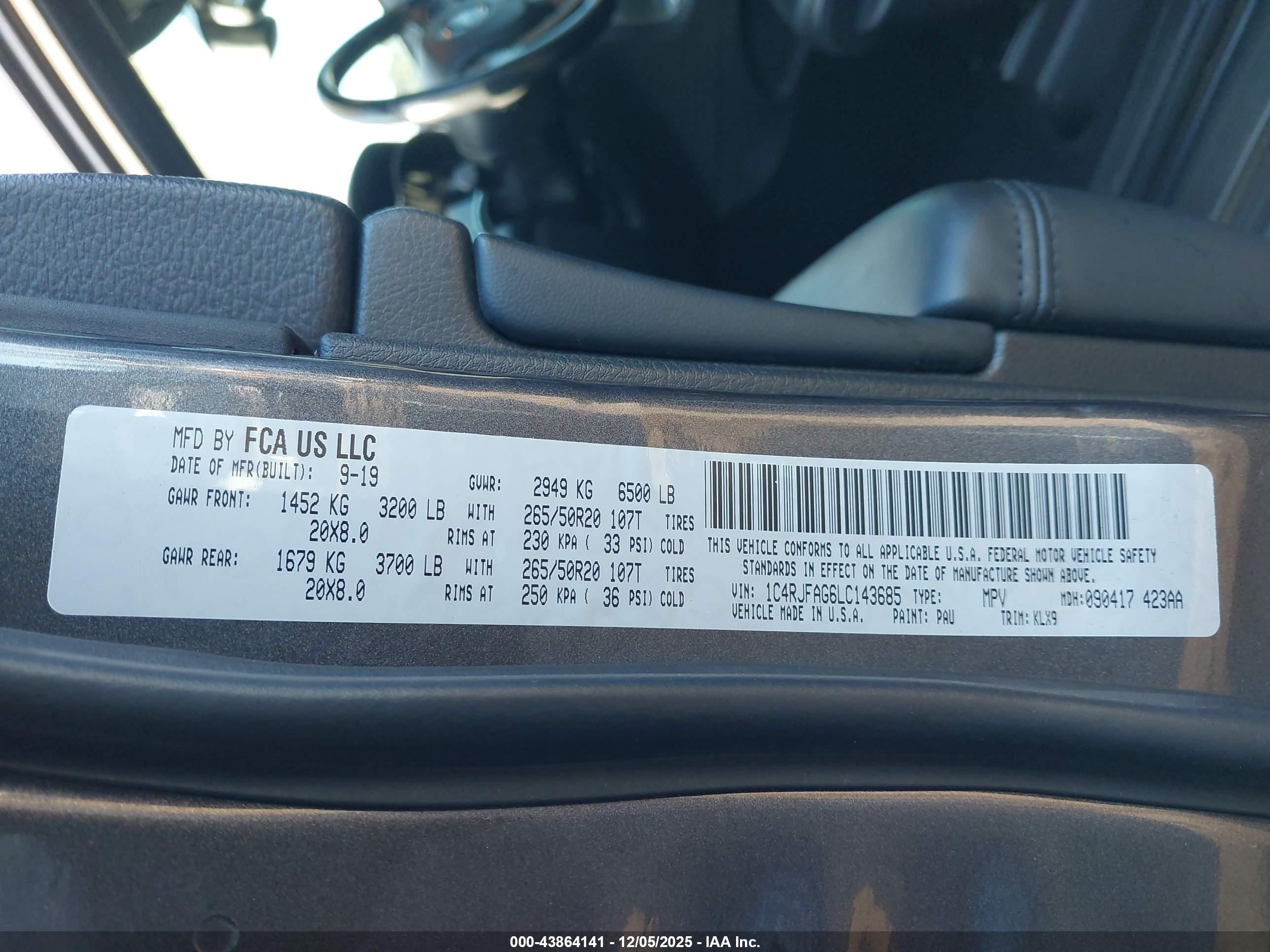 JEEP GRAND image 9