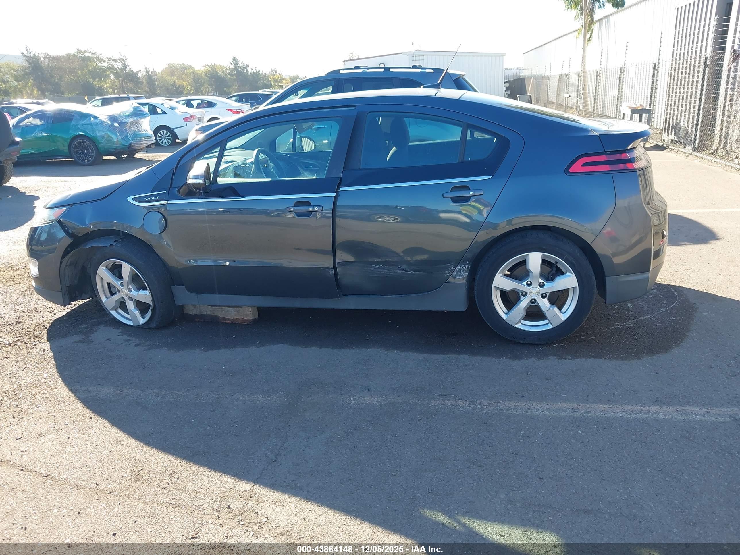 CHEVROLET VOLT image 6