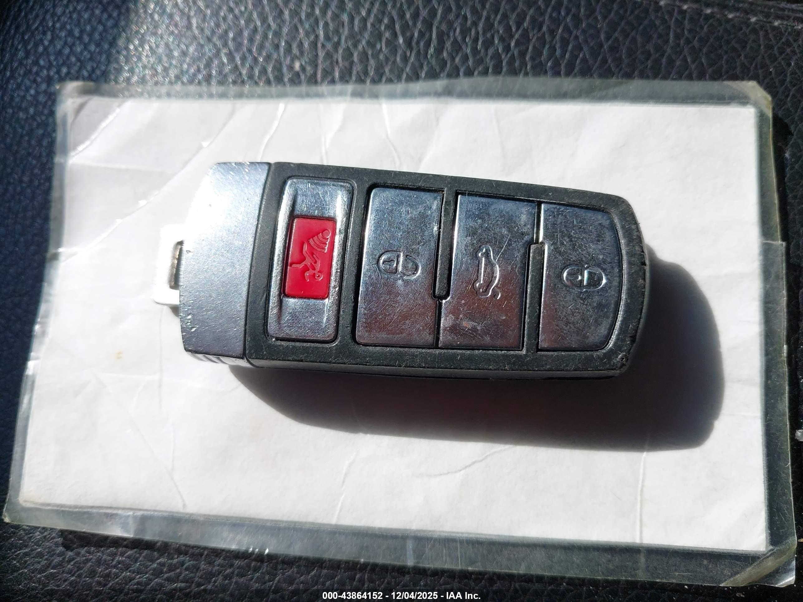 VOLKSWAGEN CC image 11