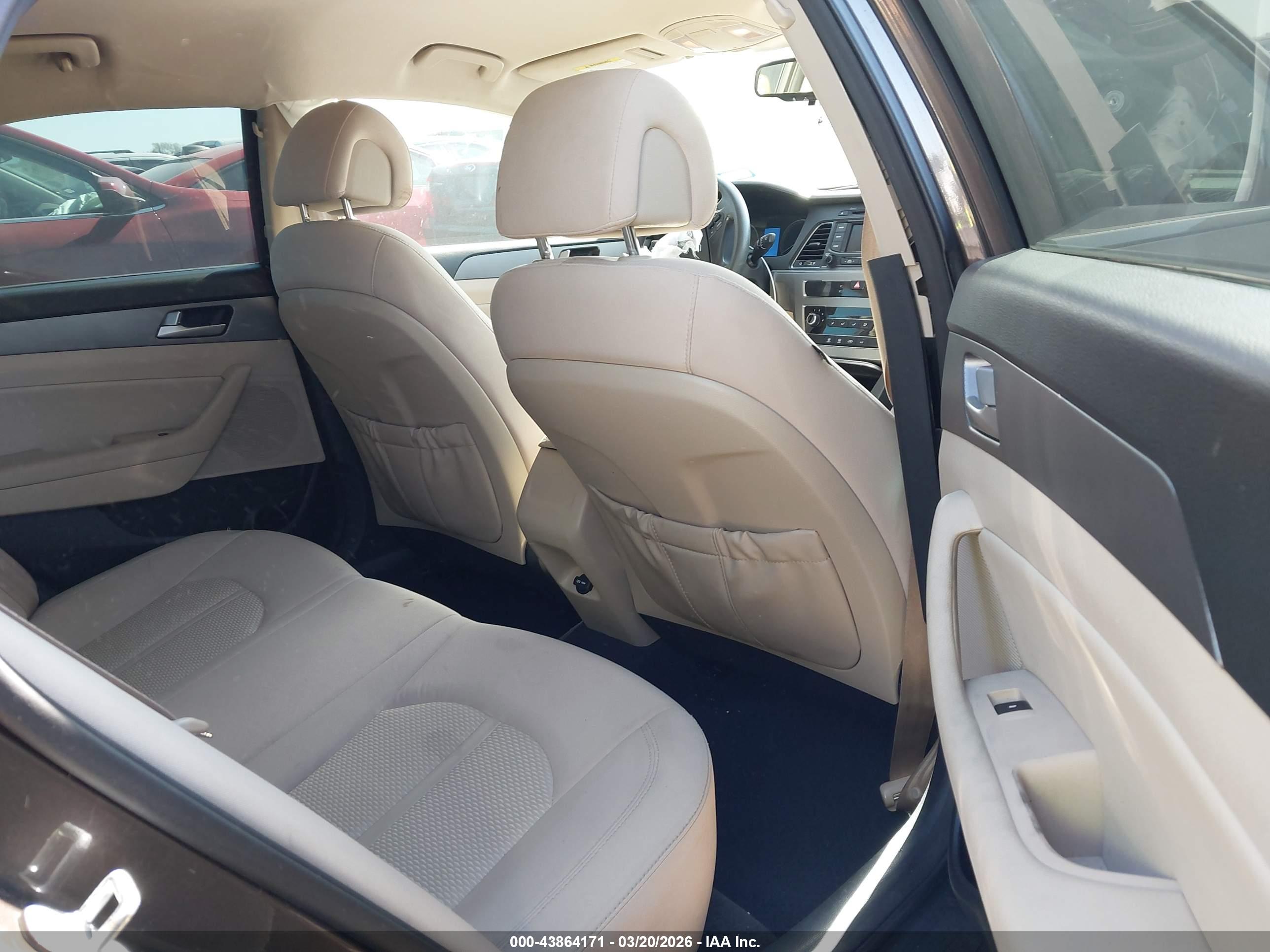 HYUNDAI SONATA image 8