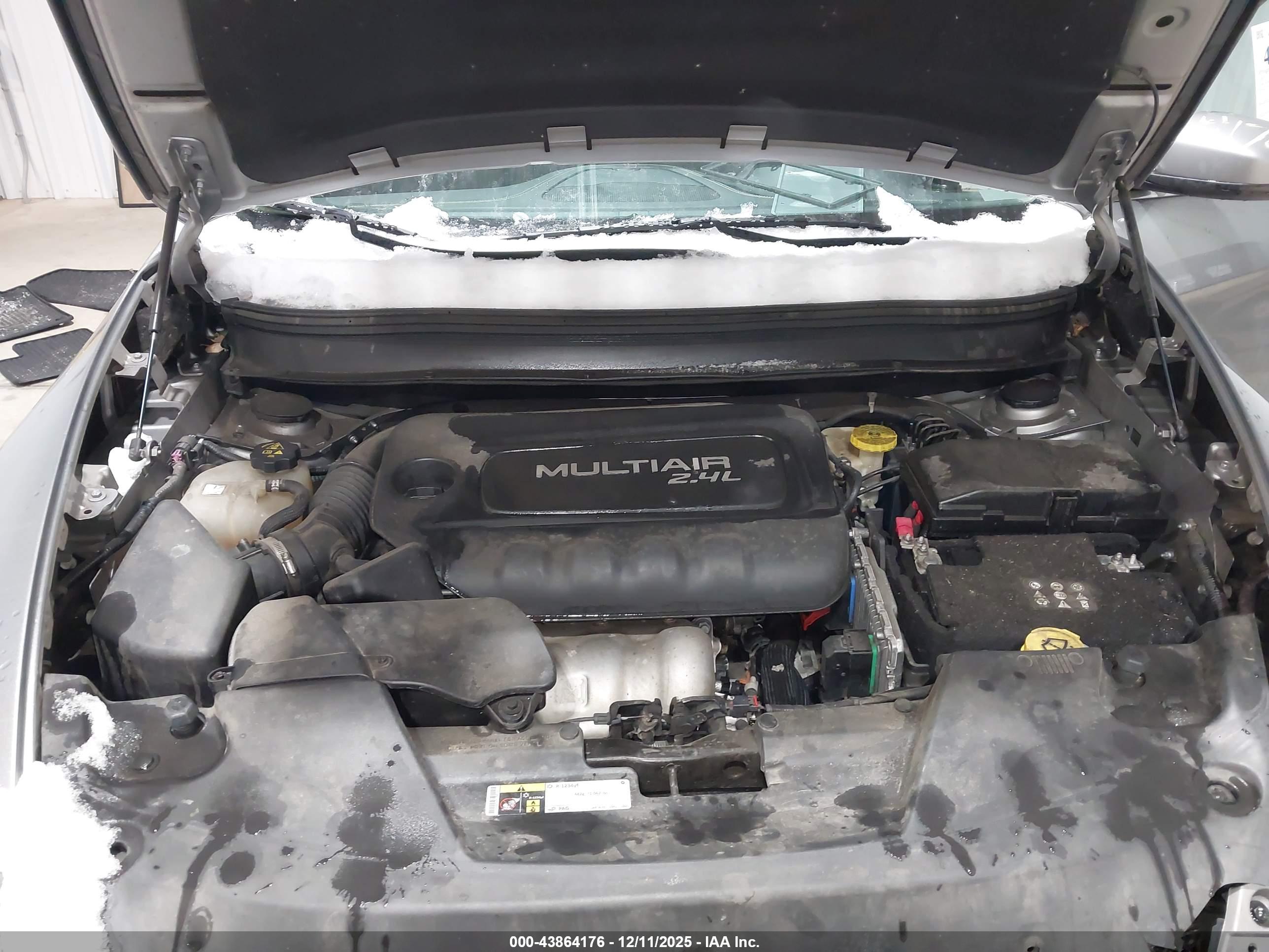 JEEP CHEROKEE image 10