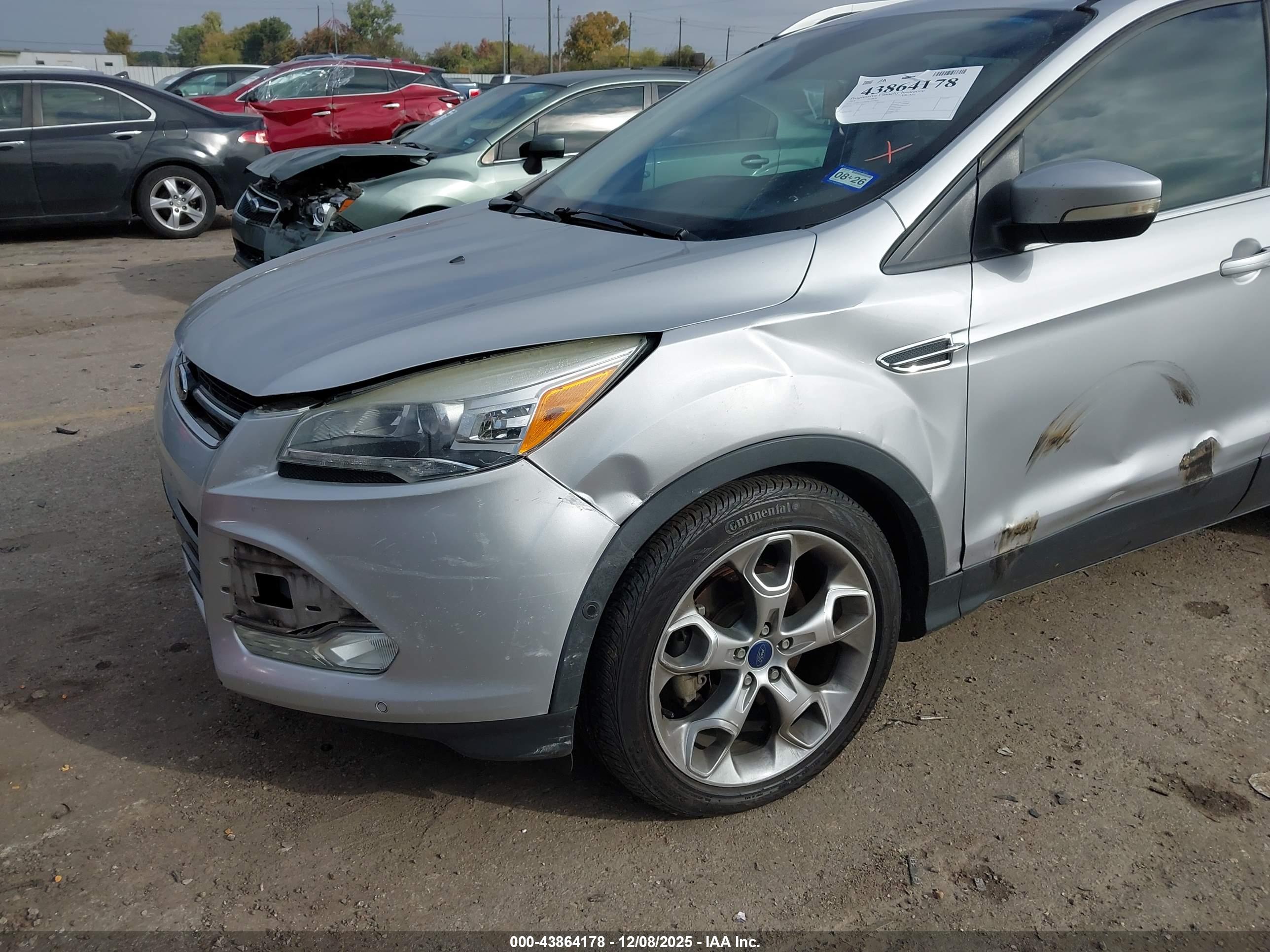 FORD ESCAPE image 6