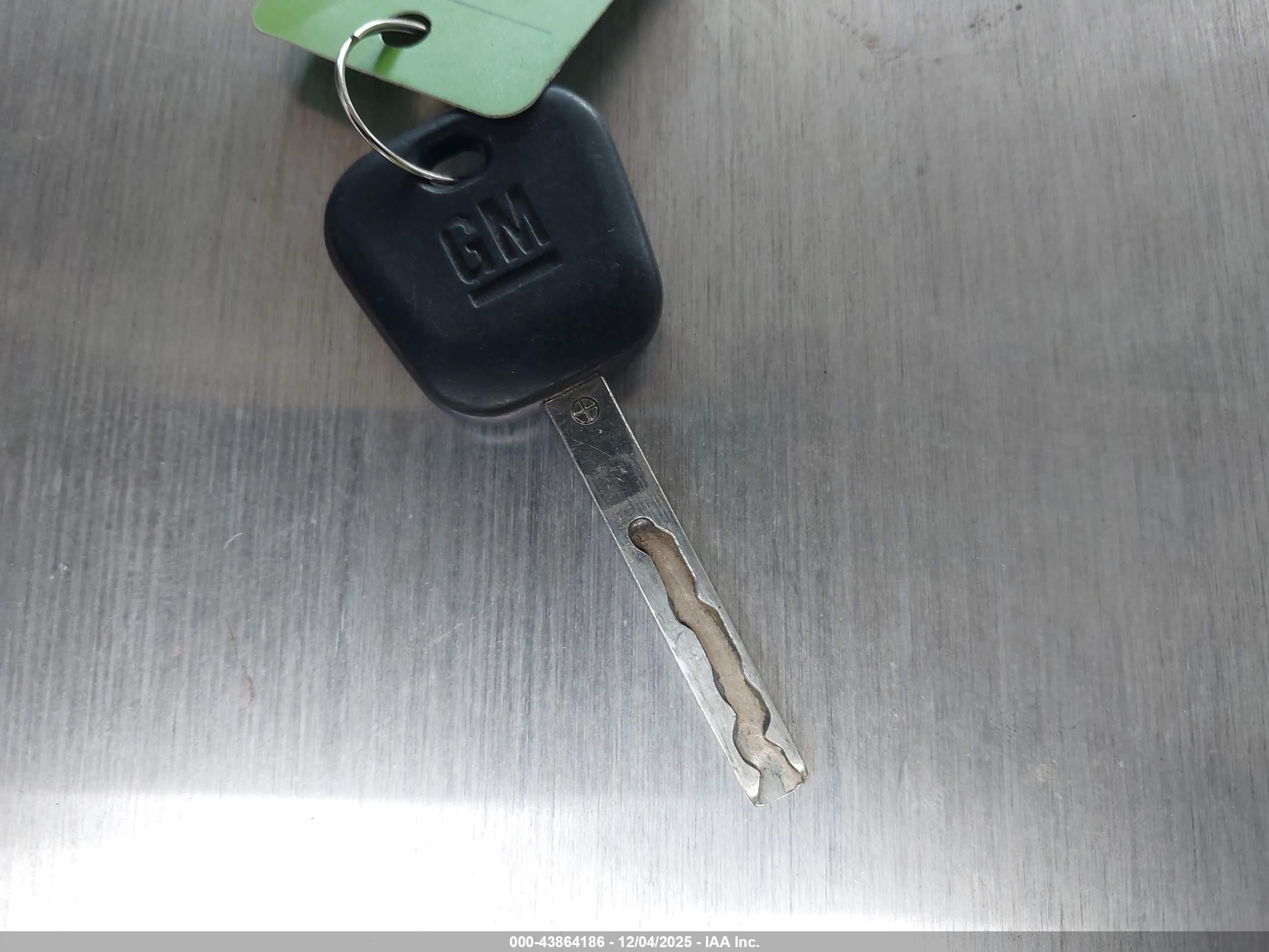 GMC SAVANA image 11