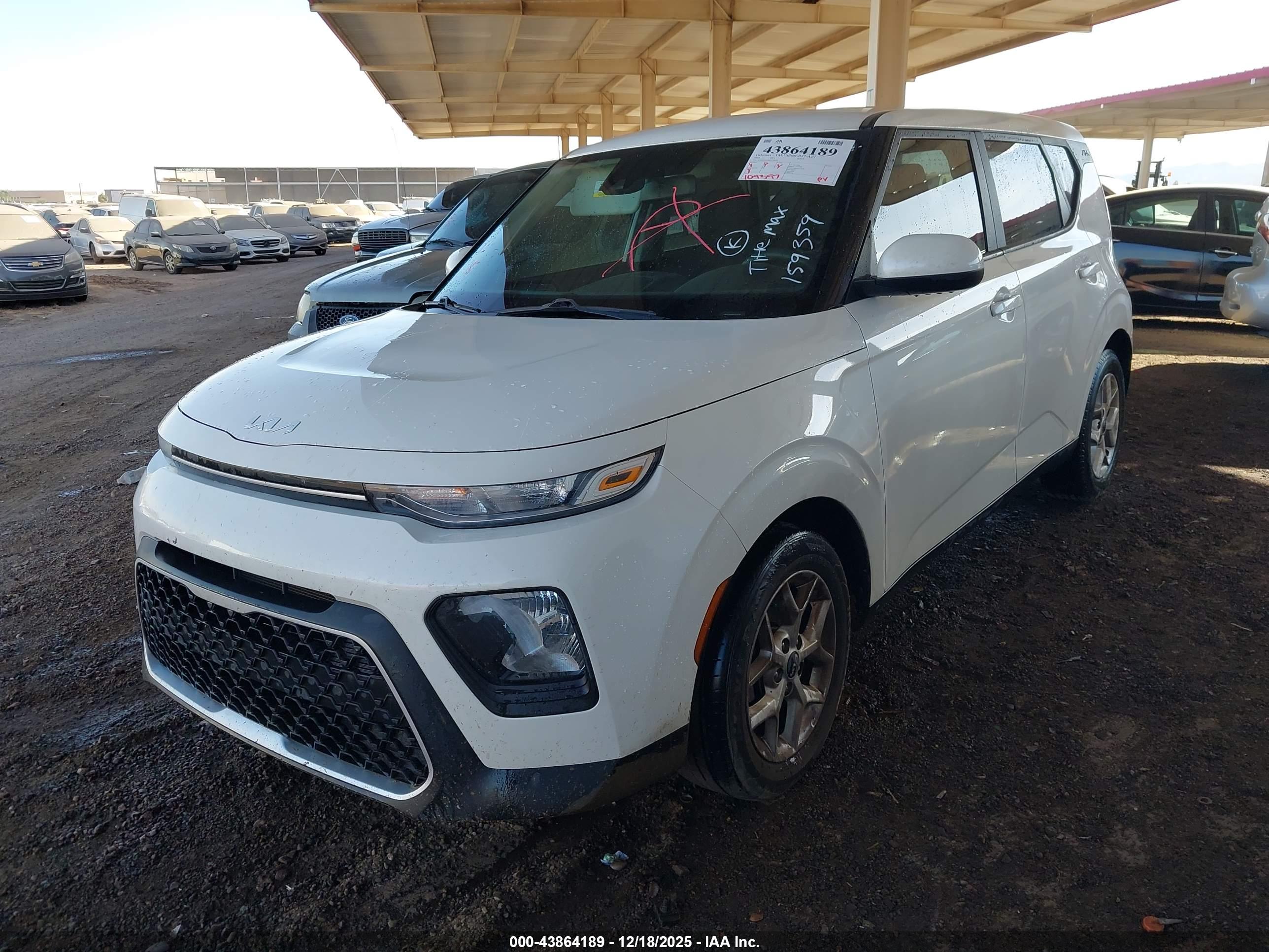 KIA SOUL image 2