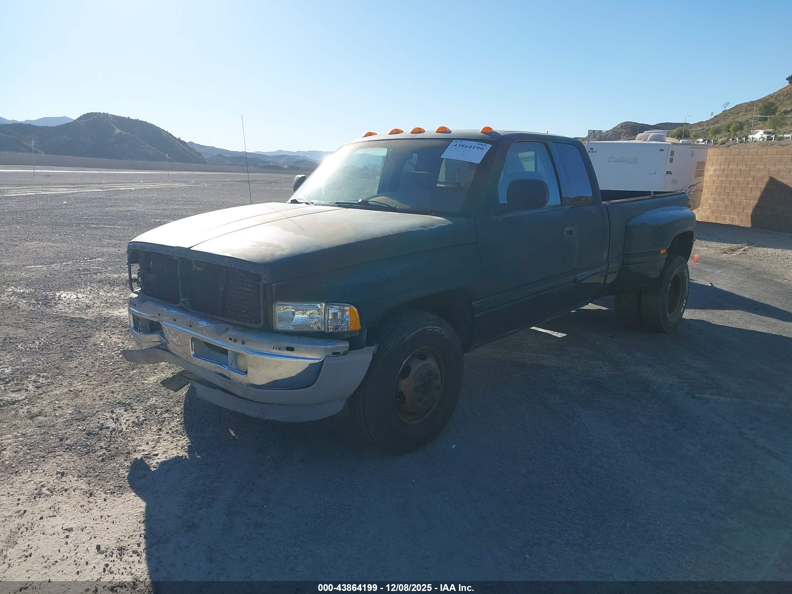 DODGE RAM image 2