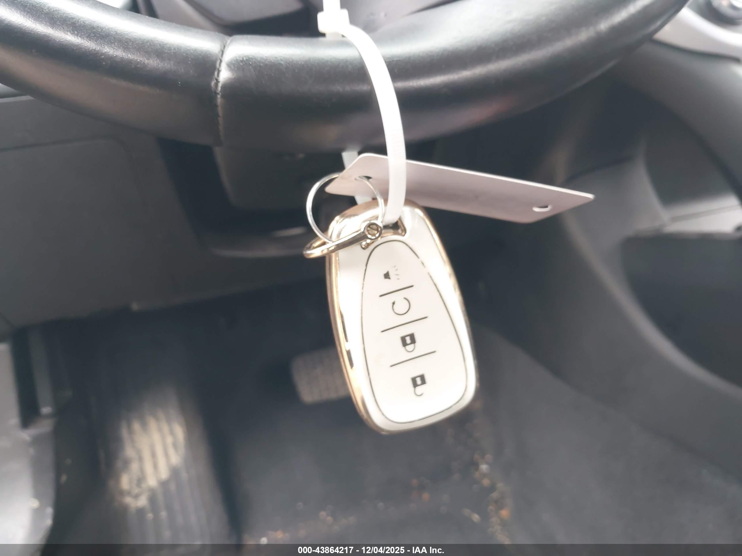 CHEVROLET VOLT image 11