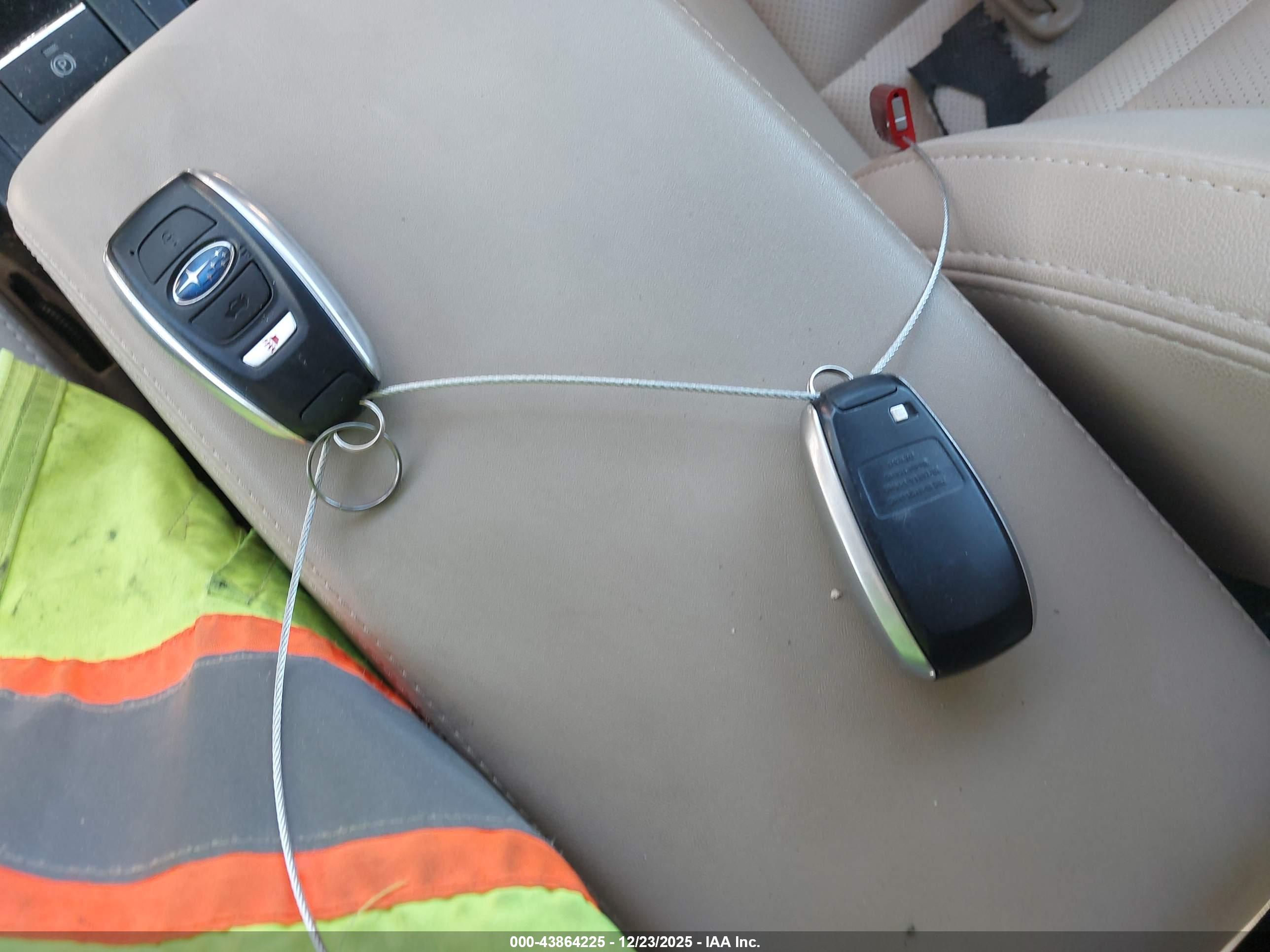 SUBARU OUTBACK image 11