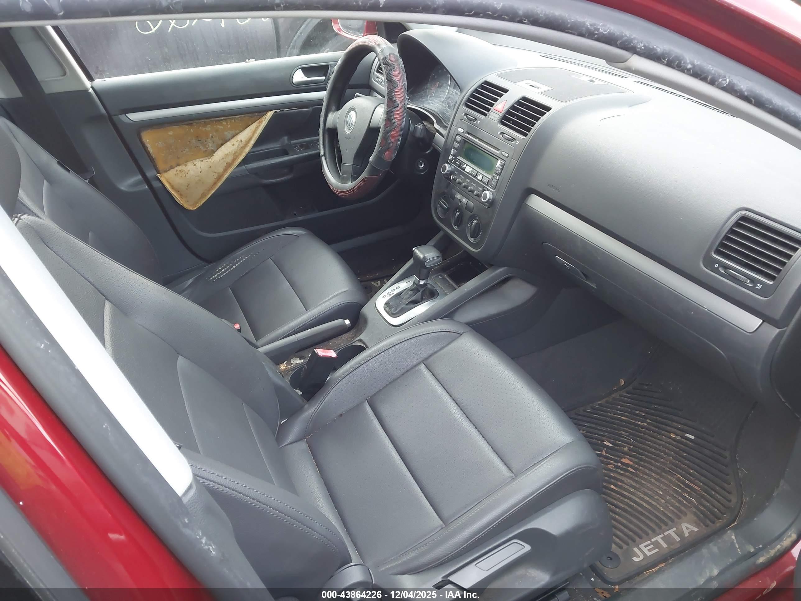 VOLKSWAGEN JETTA image 5