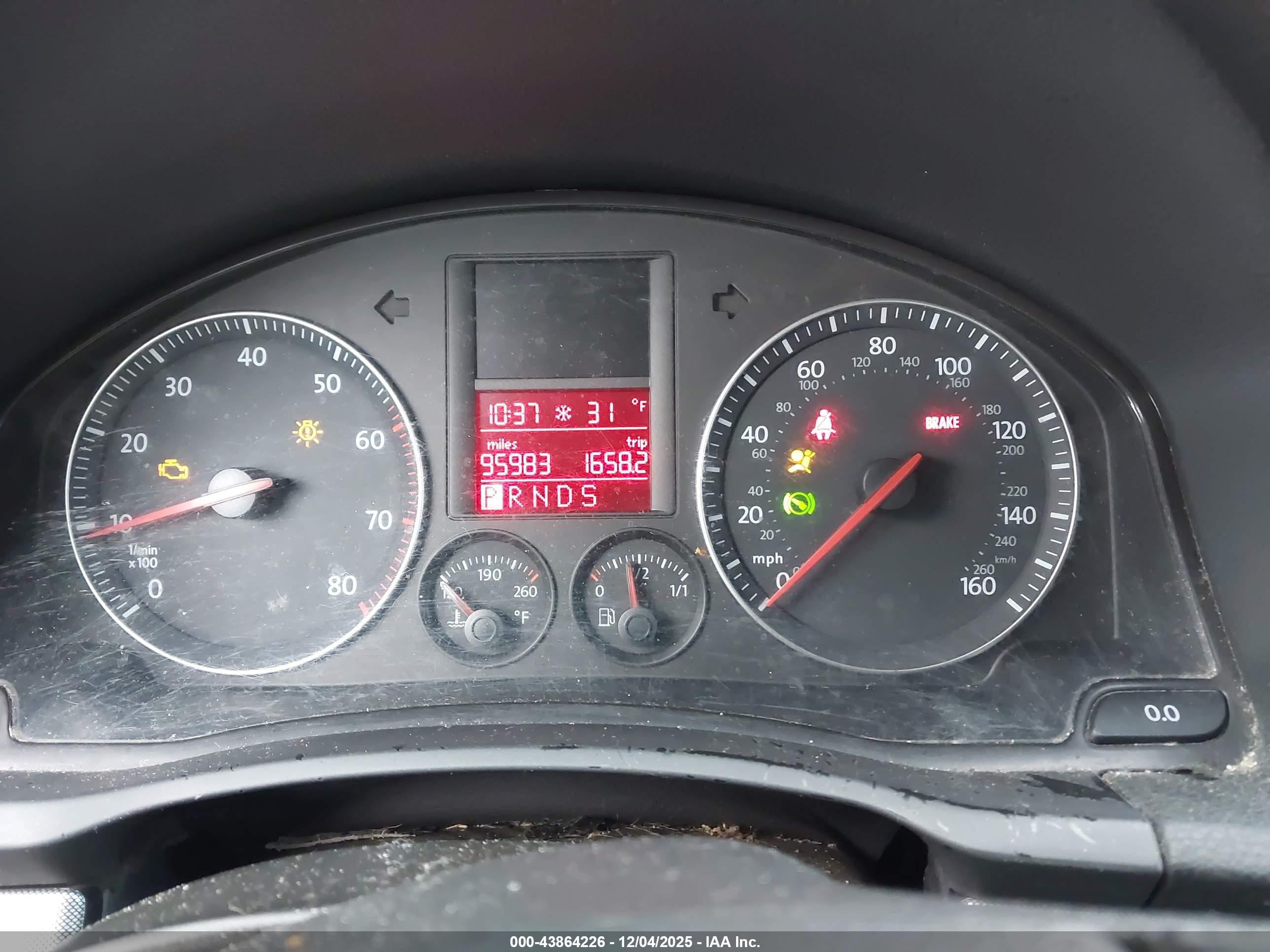 VOLKSWAGEN JETTA image 7