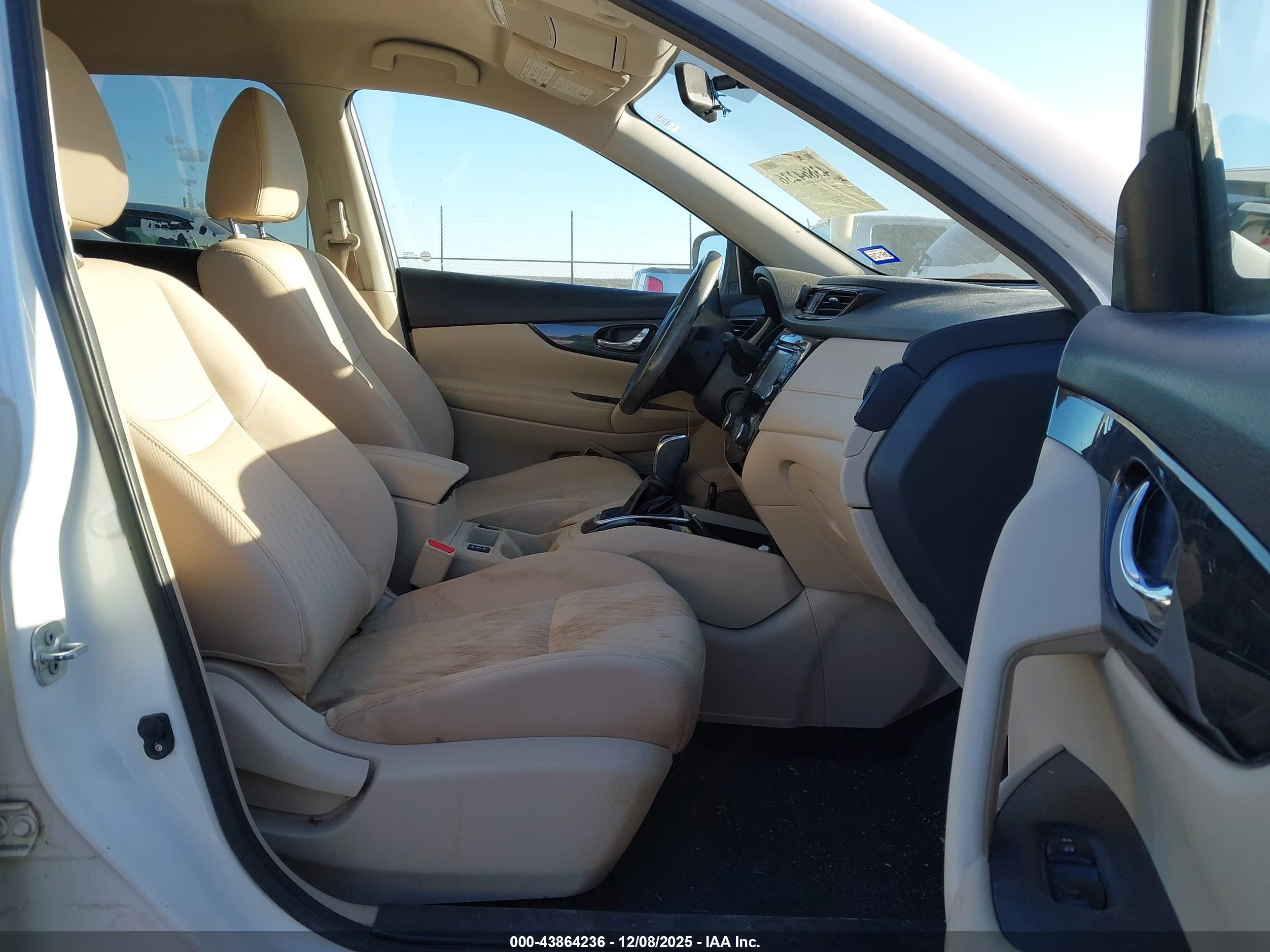 NISSAN ROGUE image 5