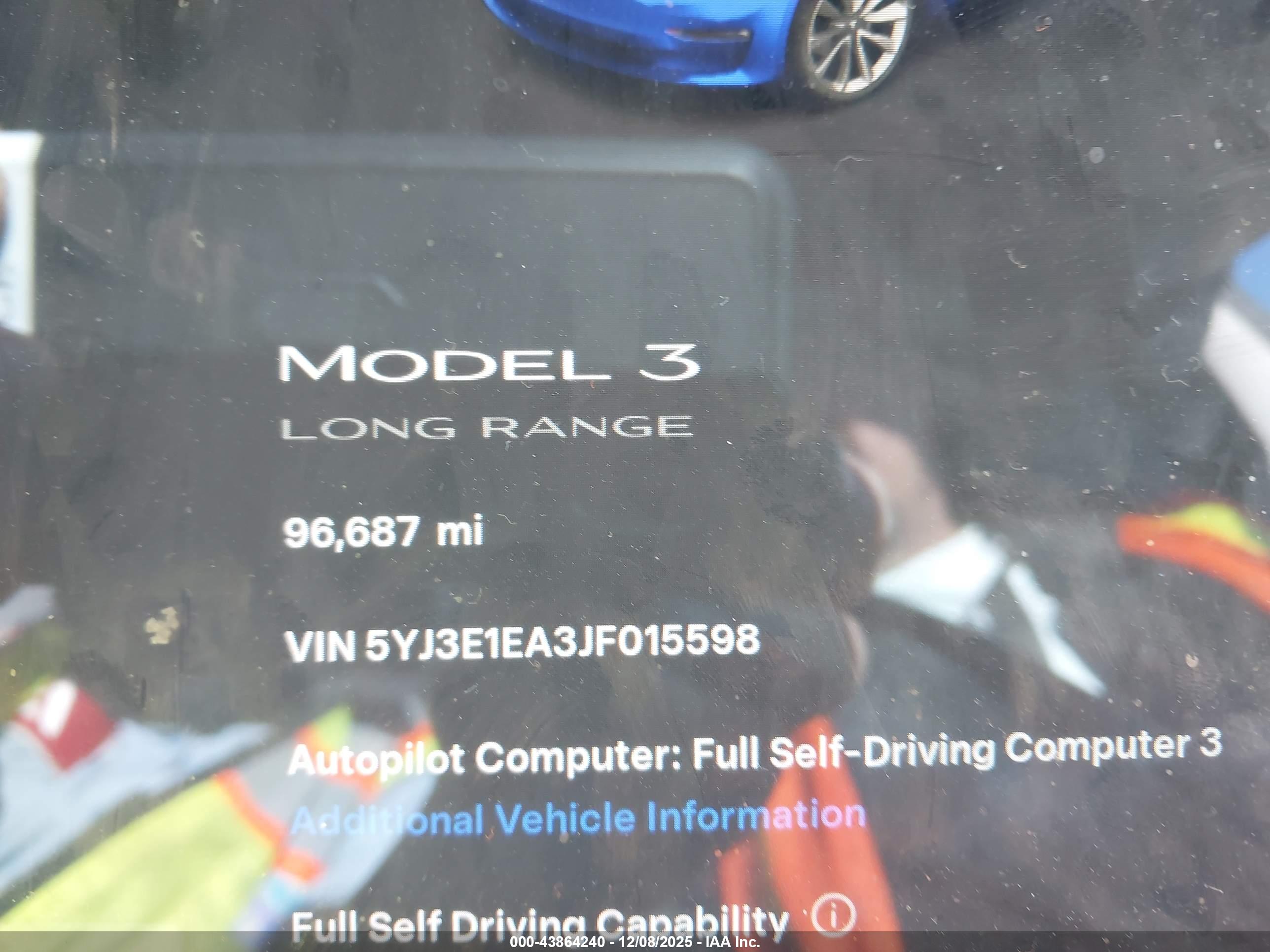 TESLA MODEL image 7