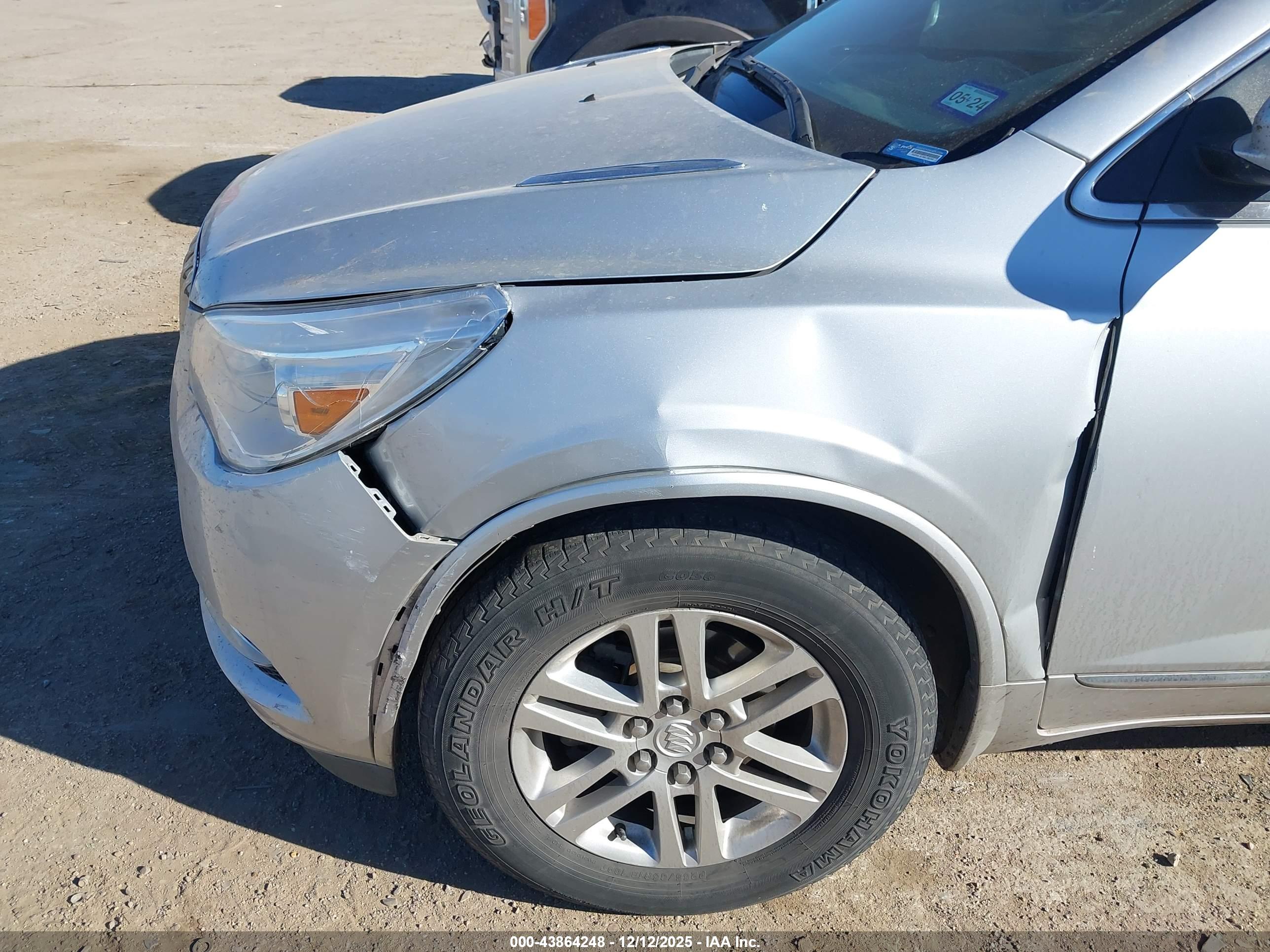 BUICK ENCLAVE image 6