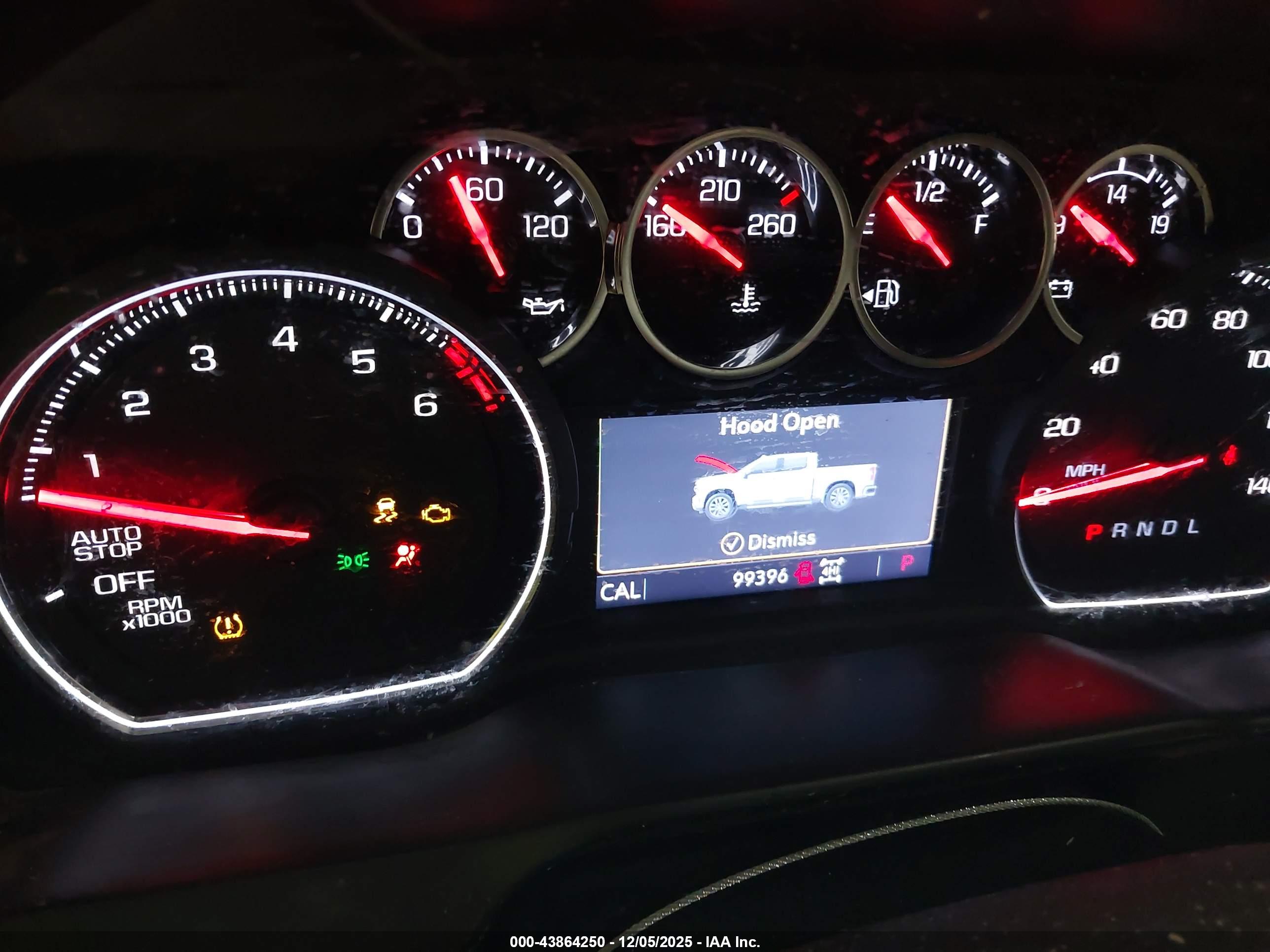 CHEVROLET SILVERADO image 7