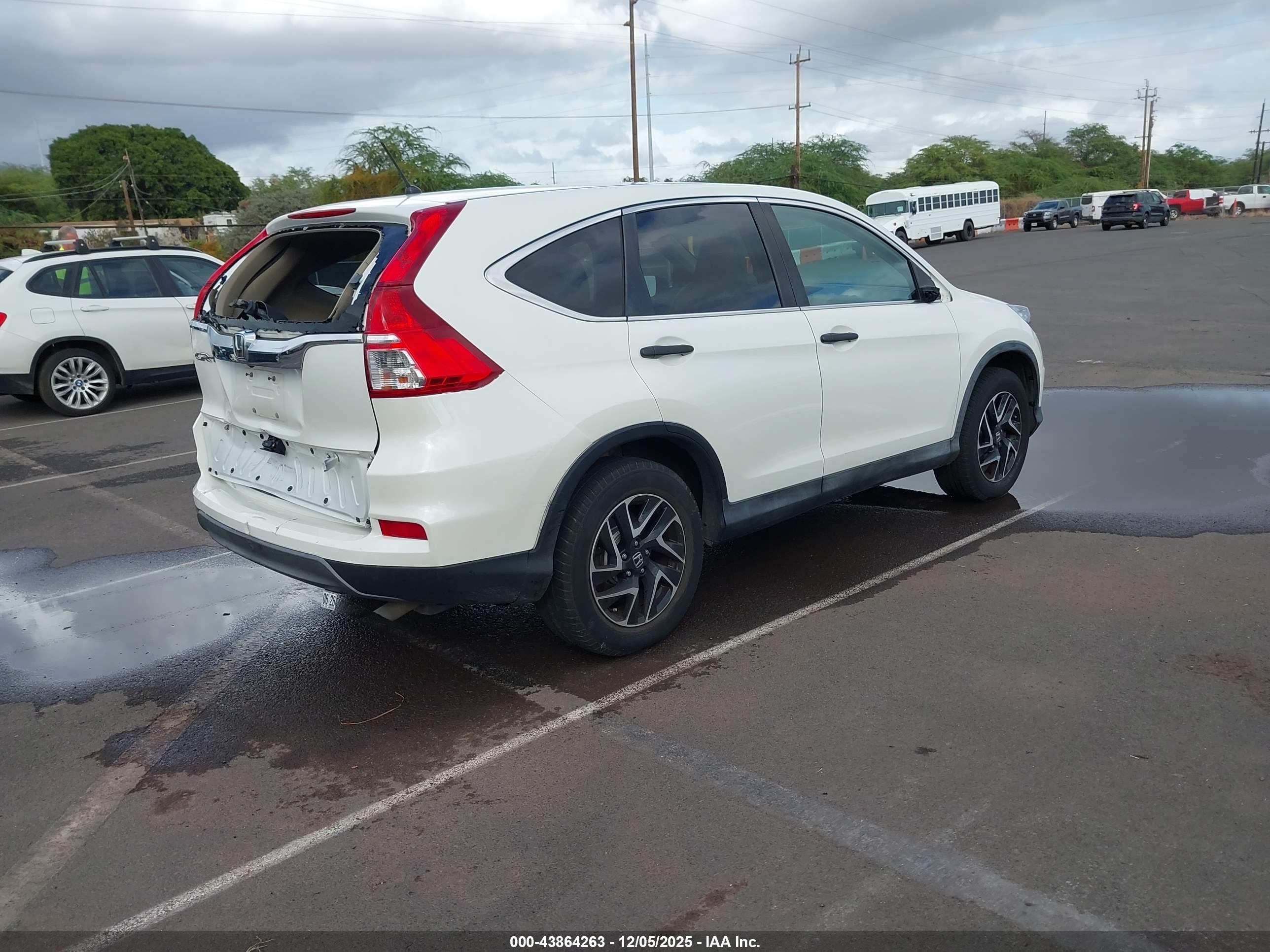 HONDA CR-V image 4