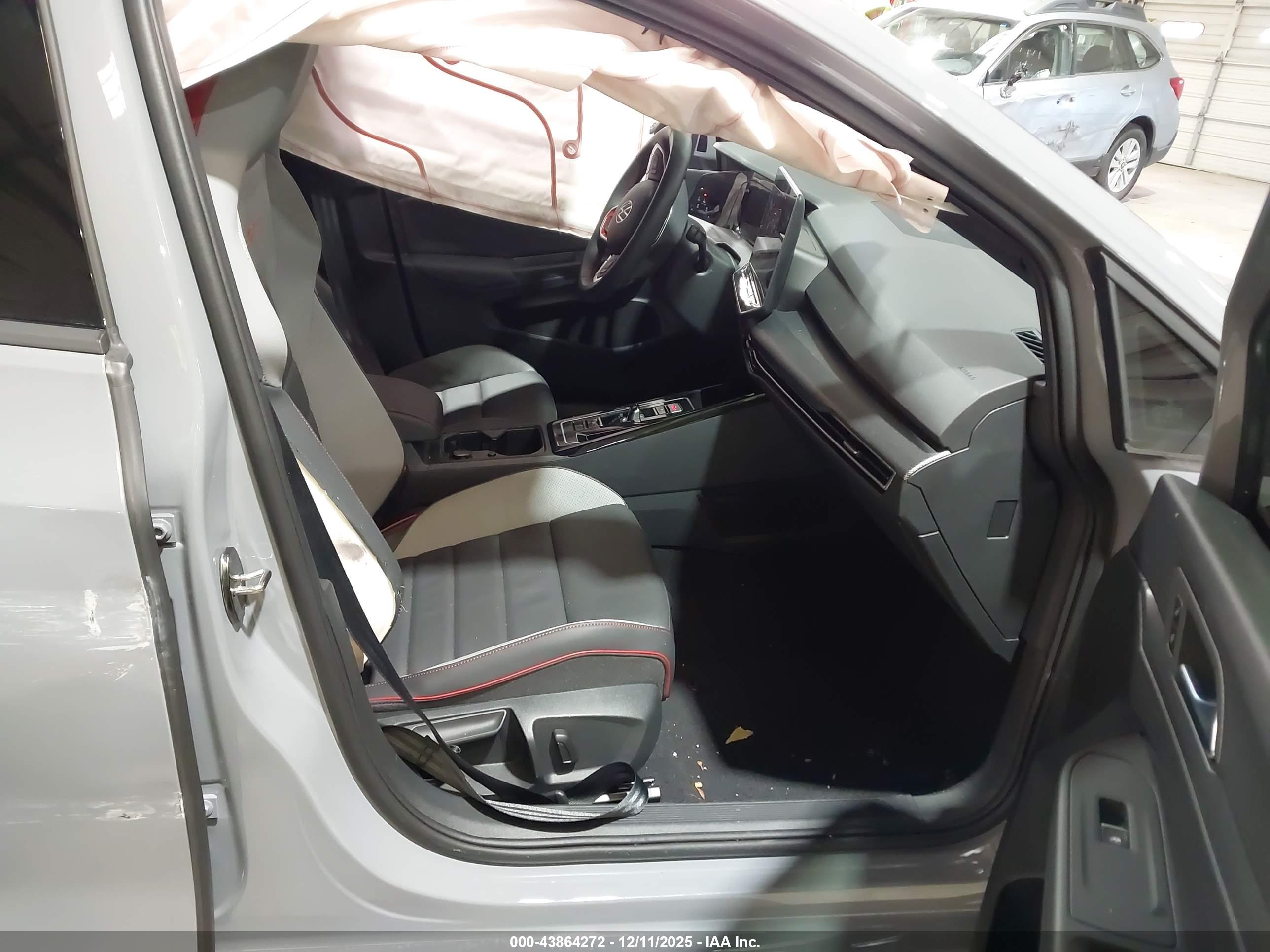 VOLKSWAGEN GOLF image 5