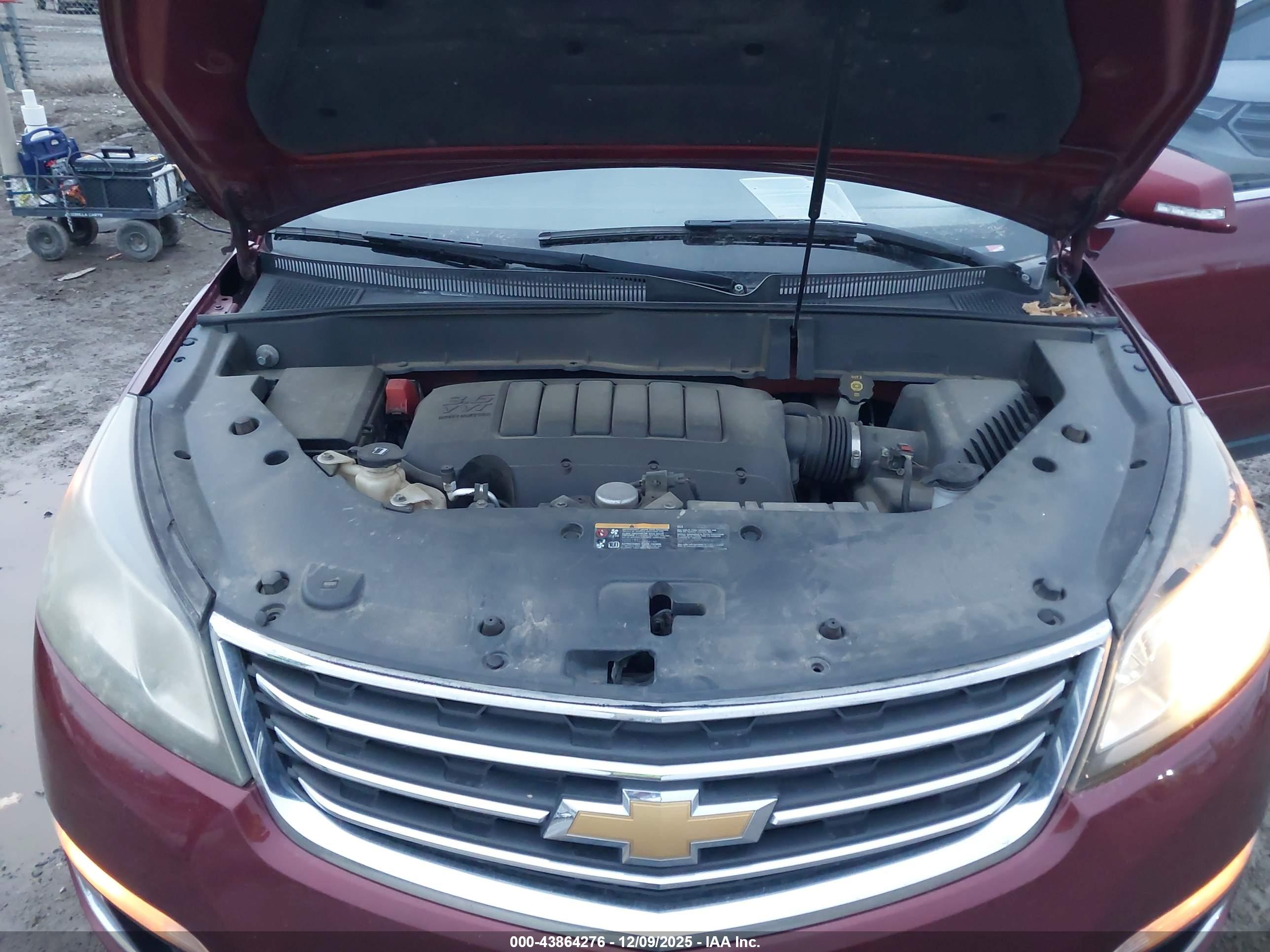 CHEVROLET TRAVERSE image 10