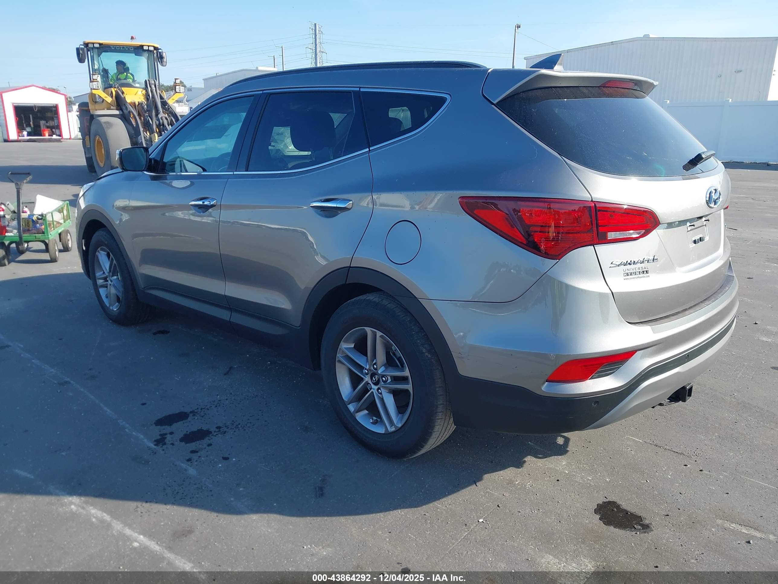 HYUNDAI SANTA image 3