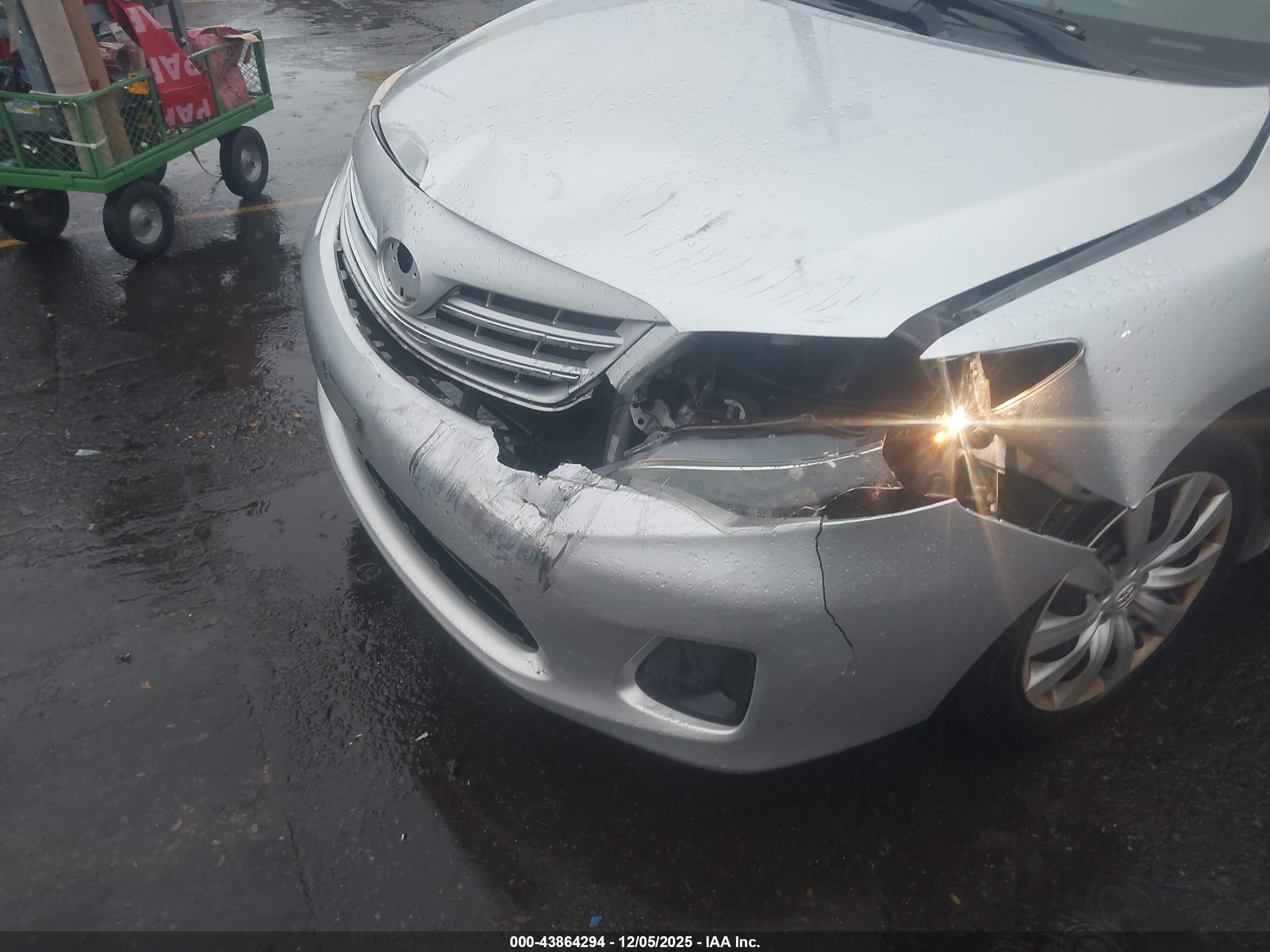 TOYOTA COROLLA image 6