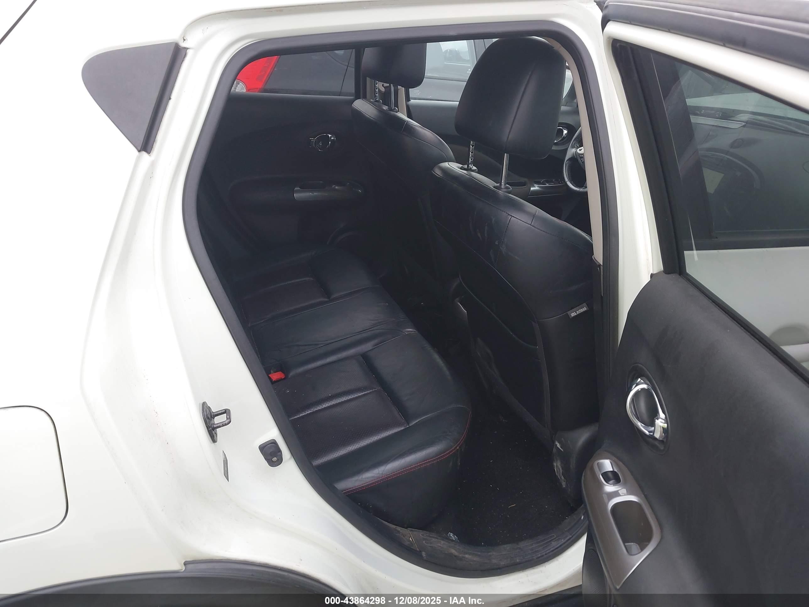 NISSAN JUKE image 8