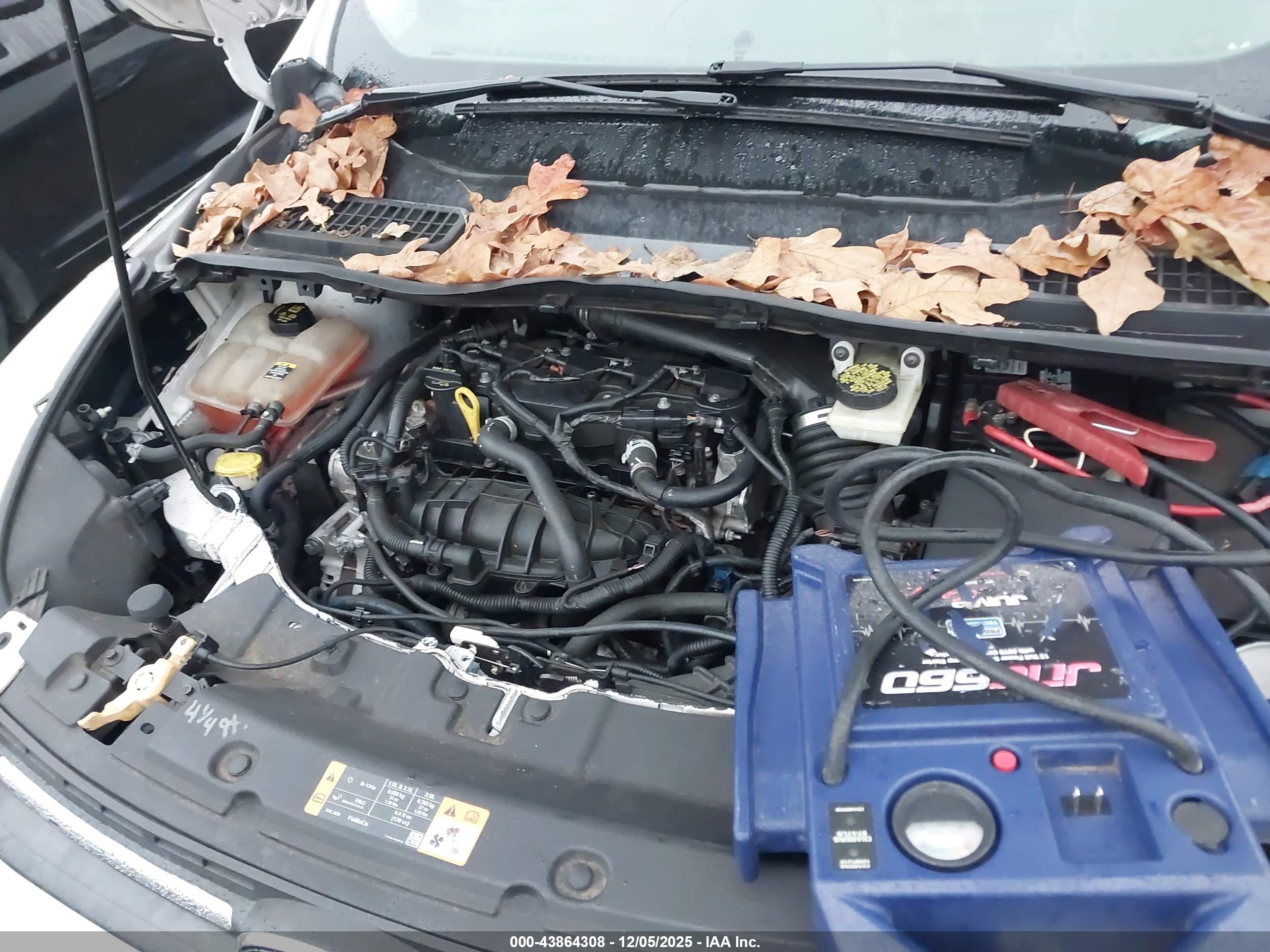 FORD ESCAPE image 10
