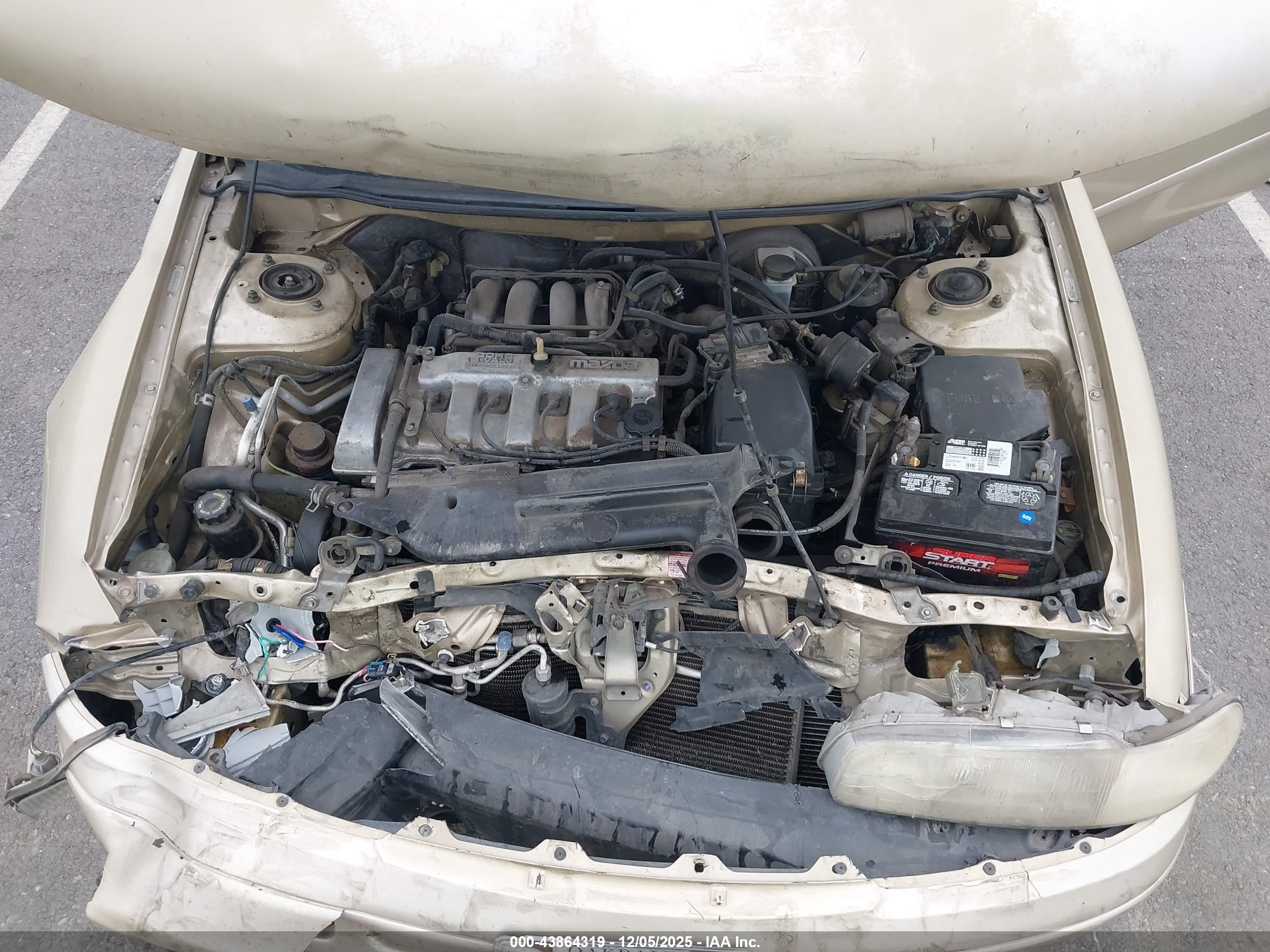 MAZDA 626 image 10