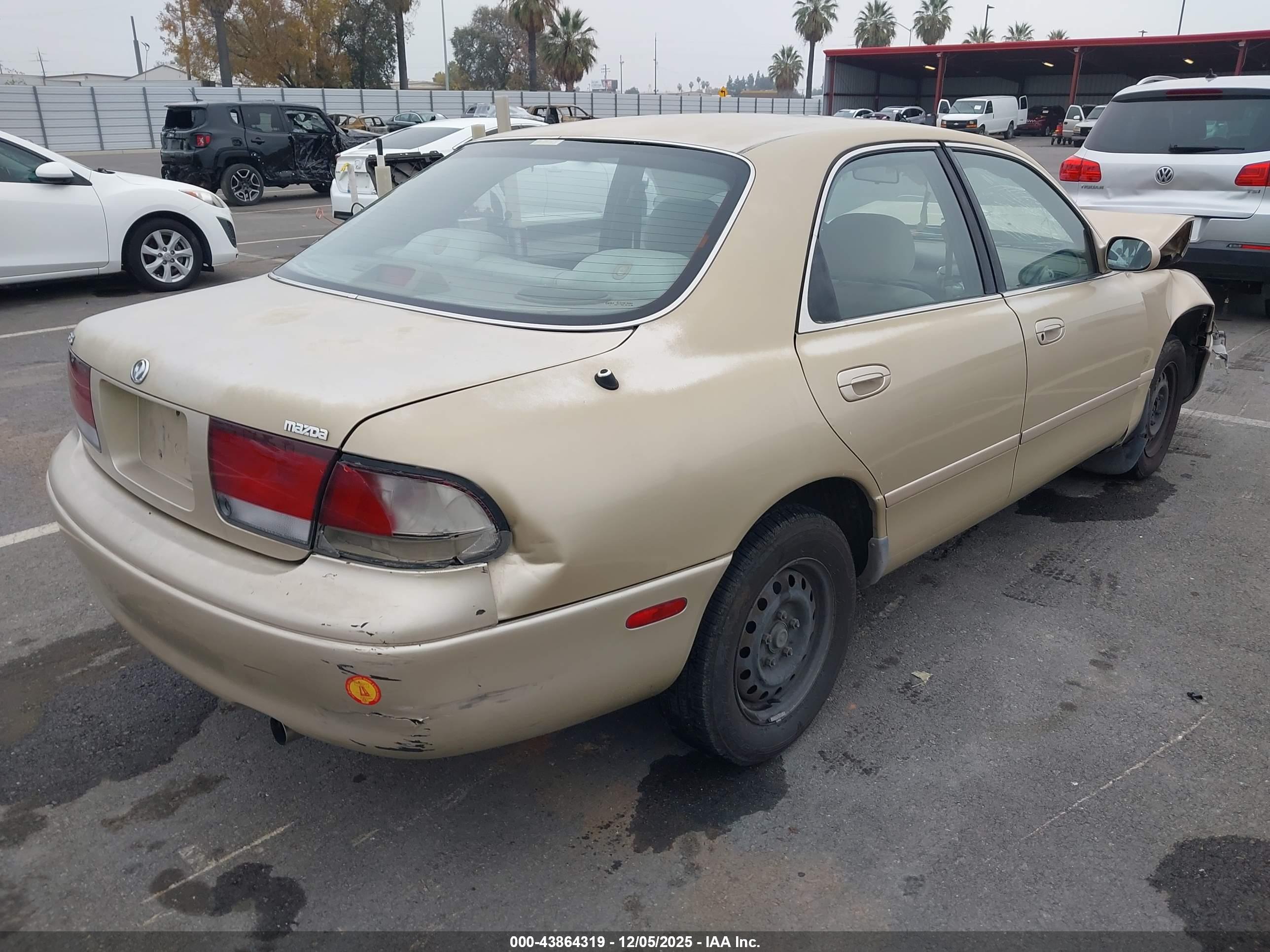 MAZDA 626 image 4