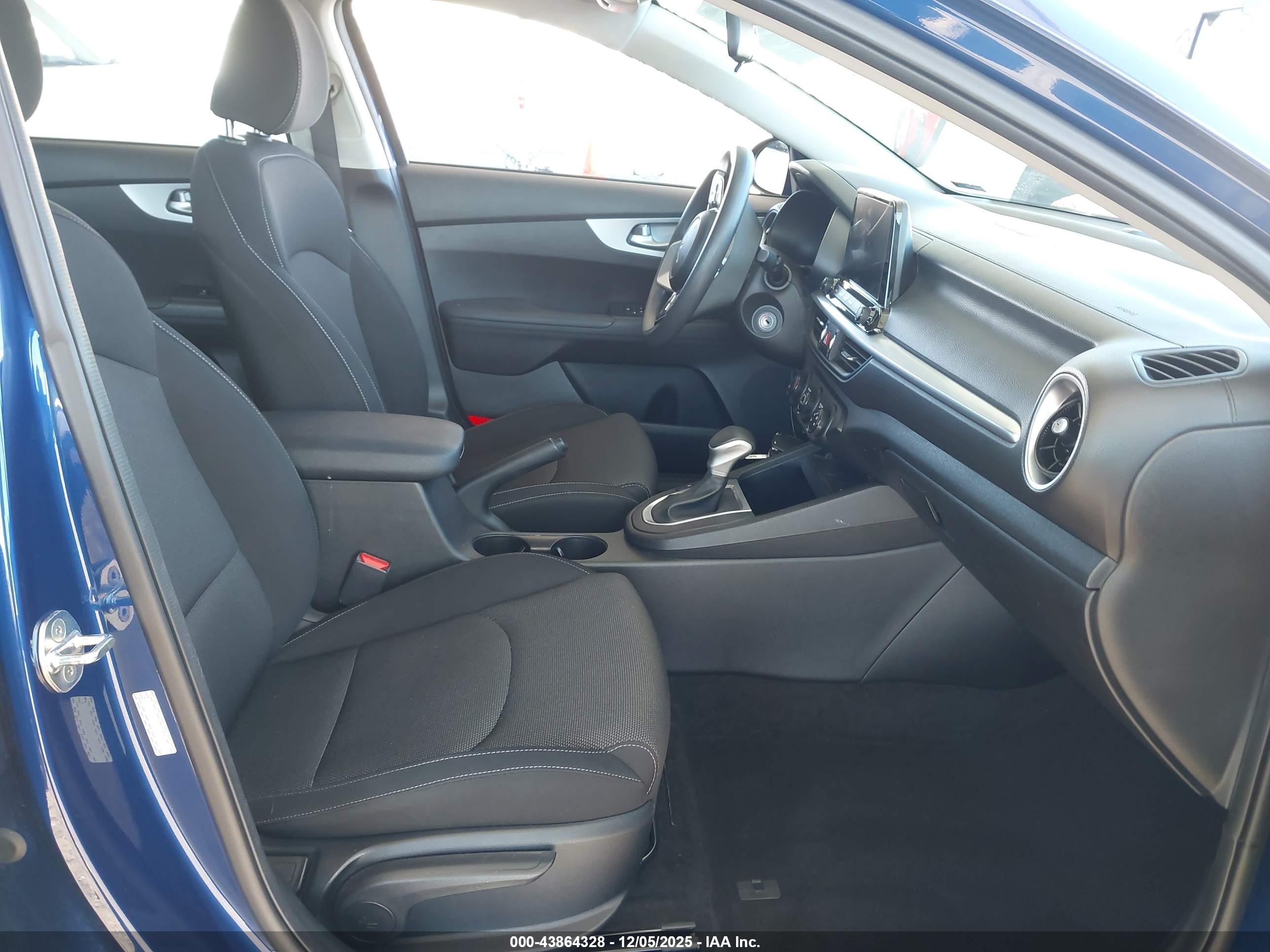 KIA FORTE image 5