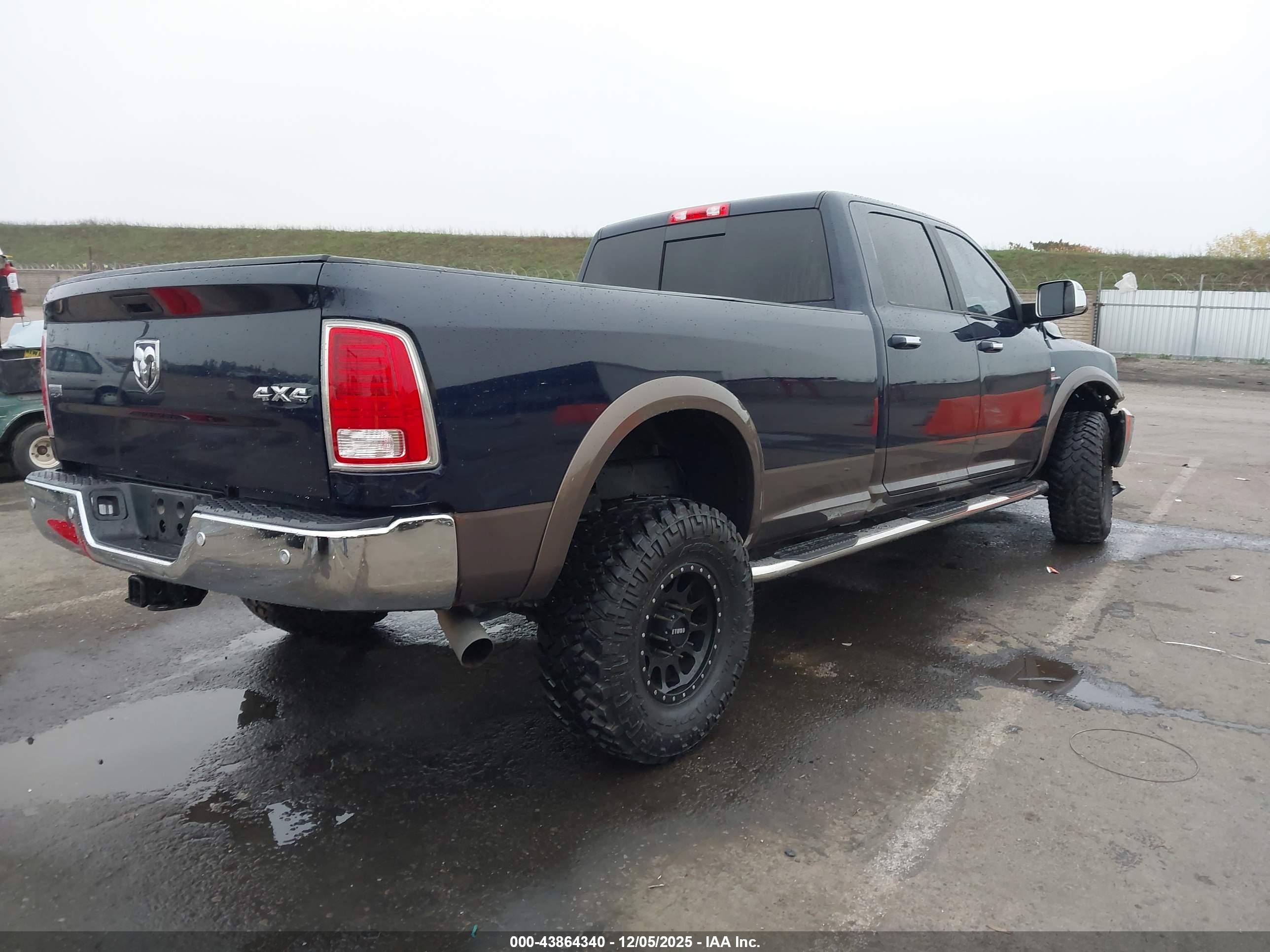RAM 2500 image 4