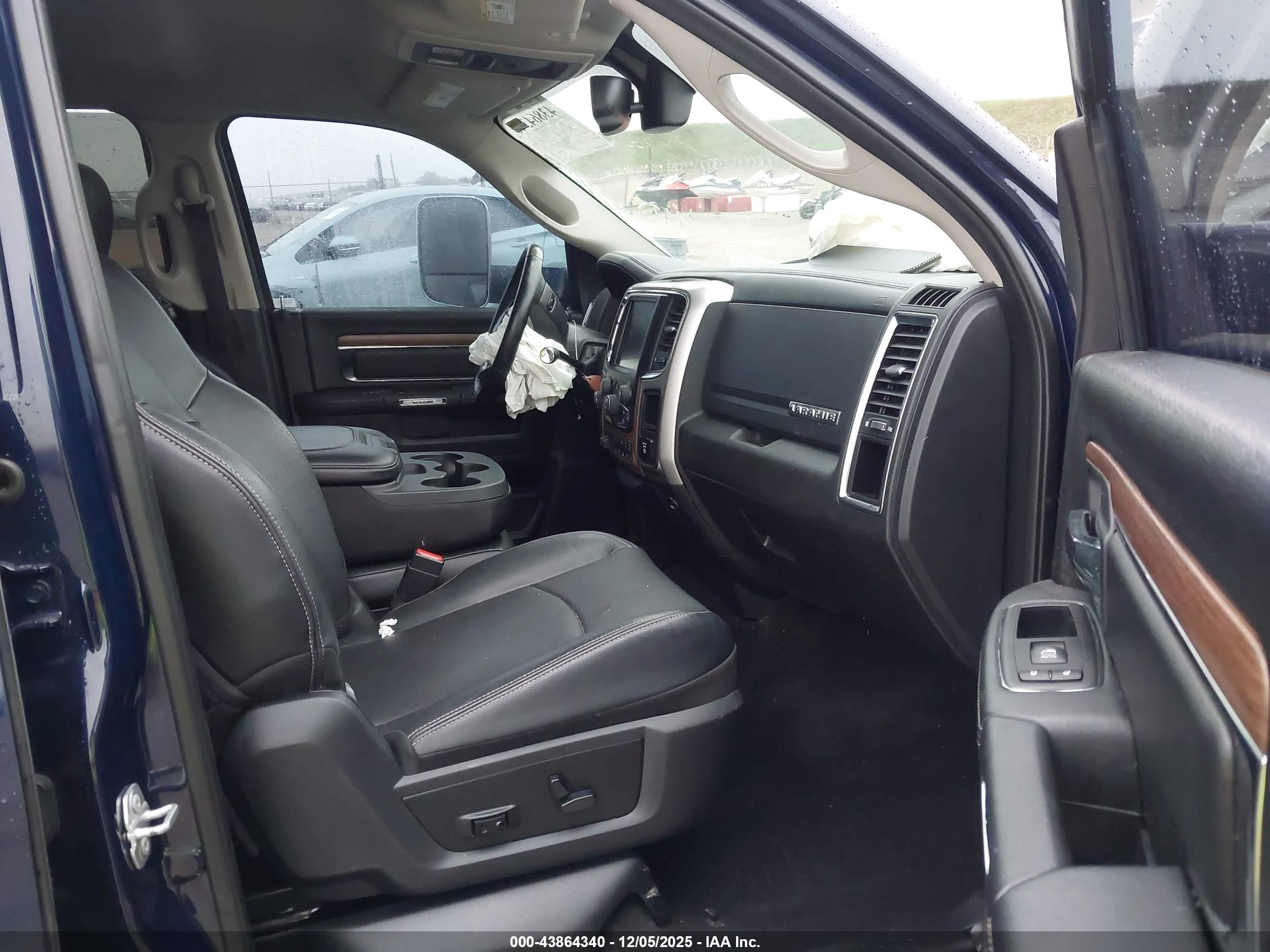 RAM 2500 image 5