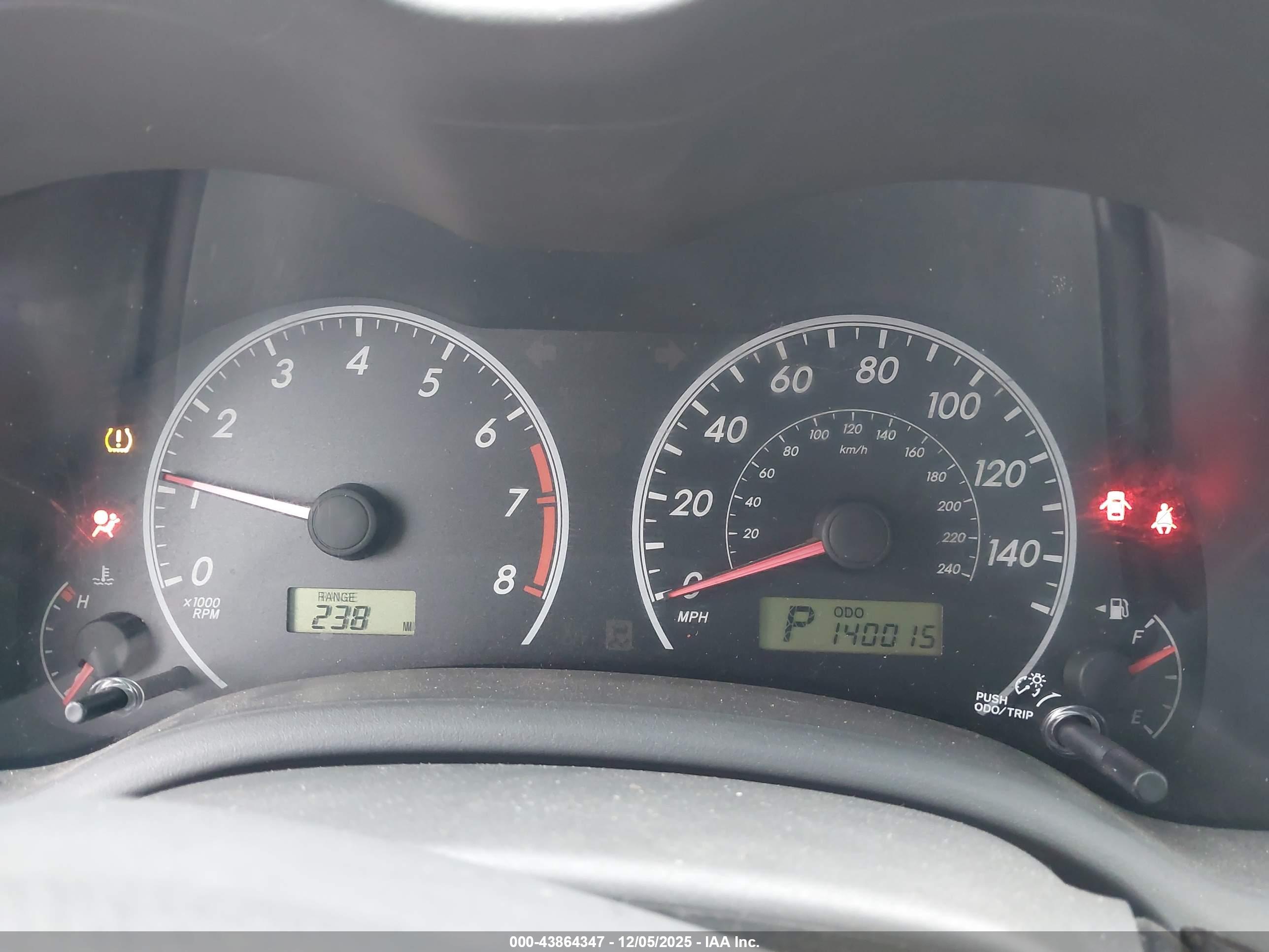 TOYOTA COROLLA image 7