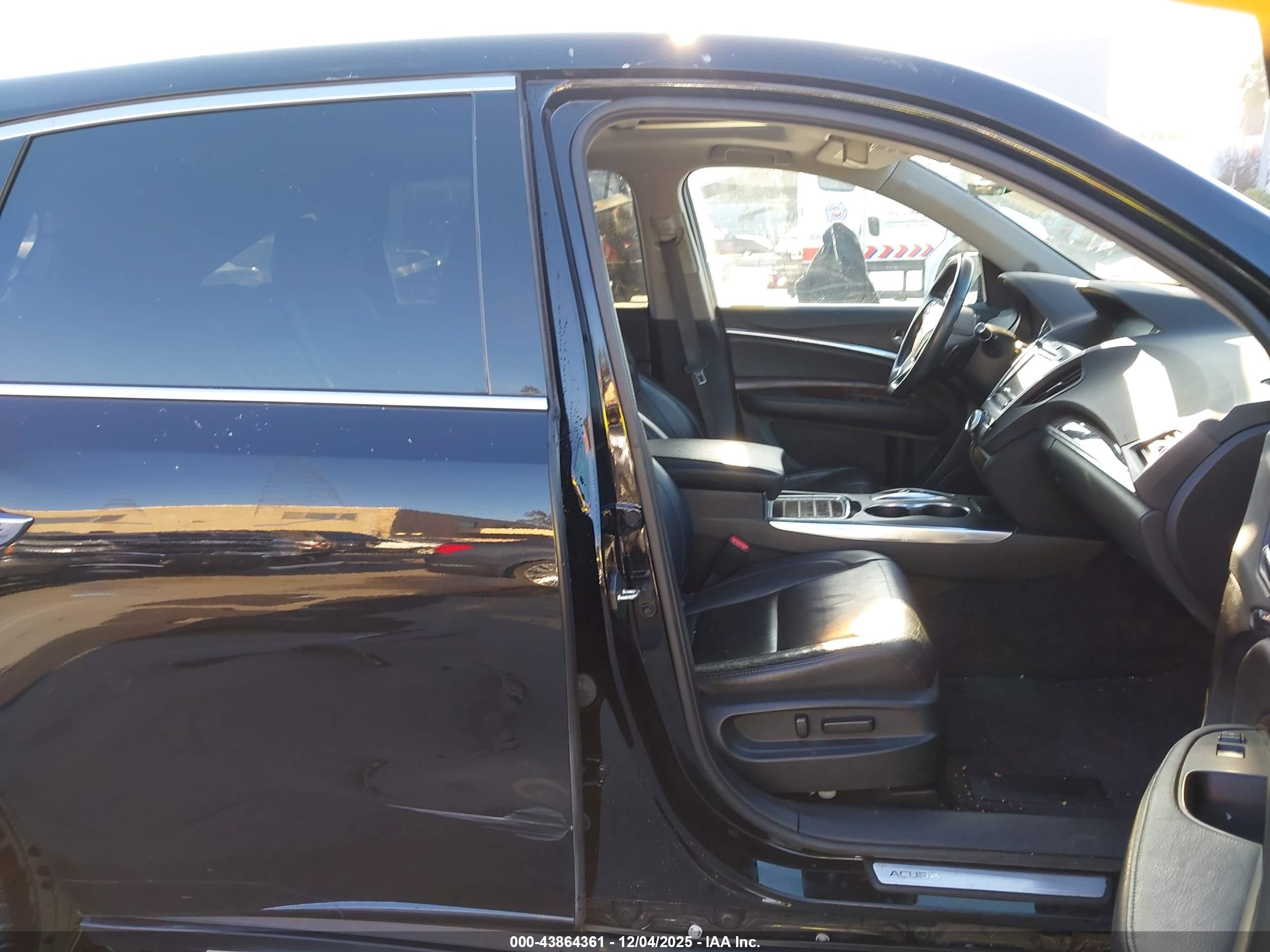 ACURA MDX image 5