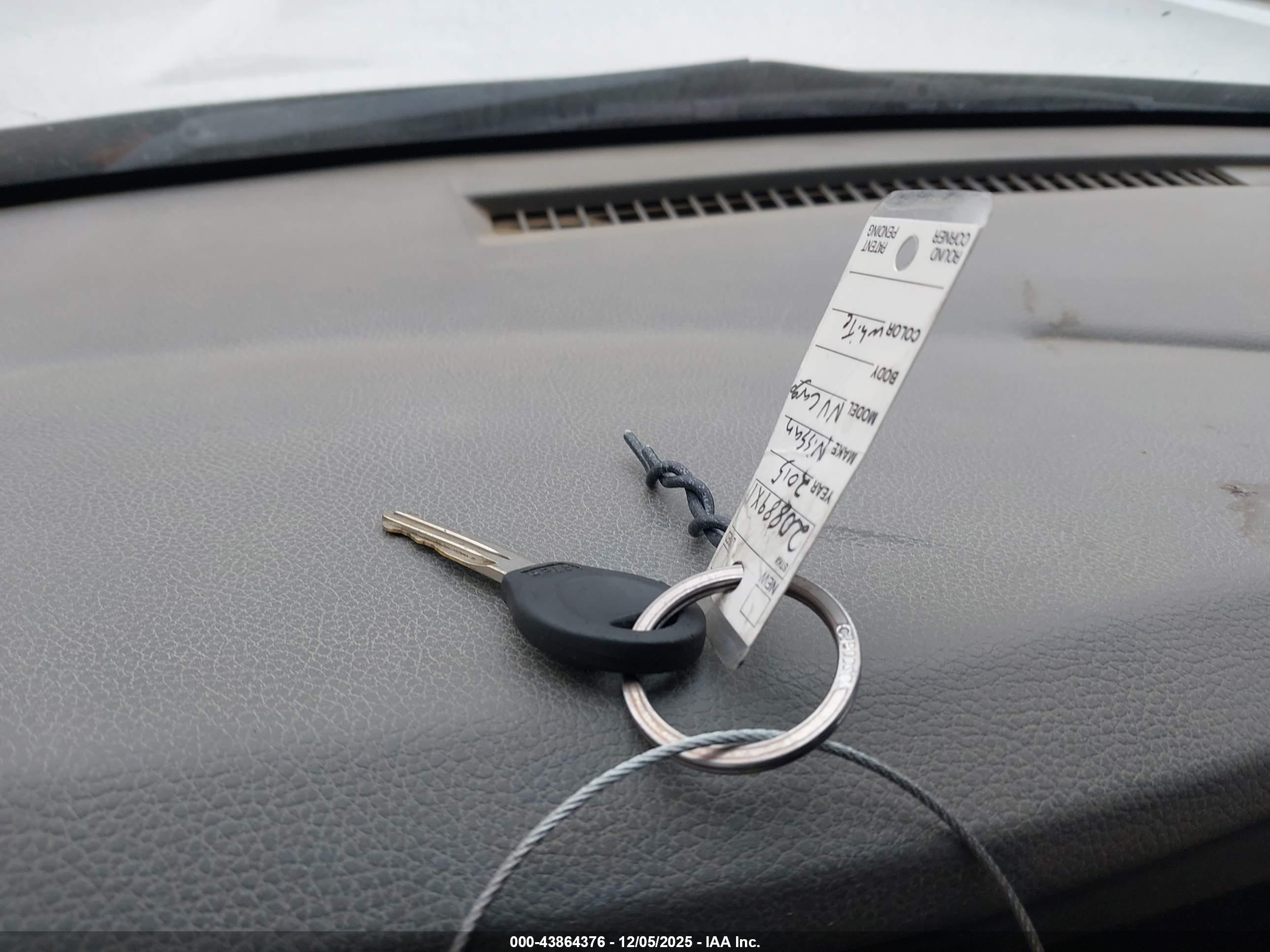NISSAN NV image 11