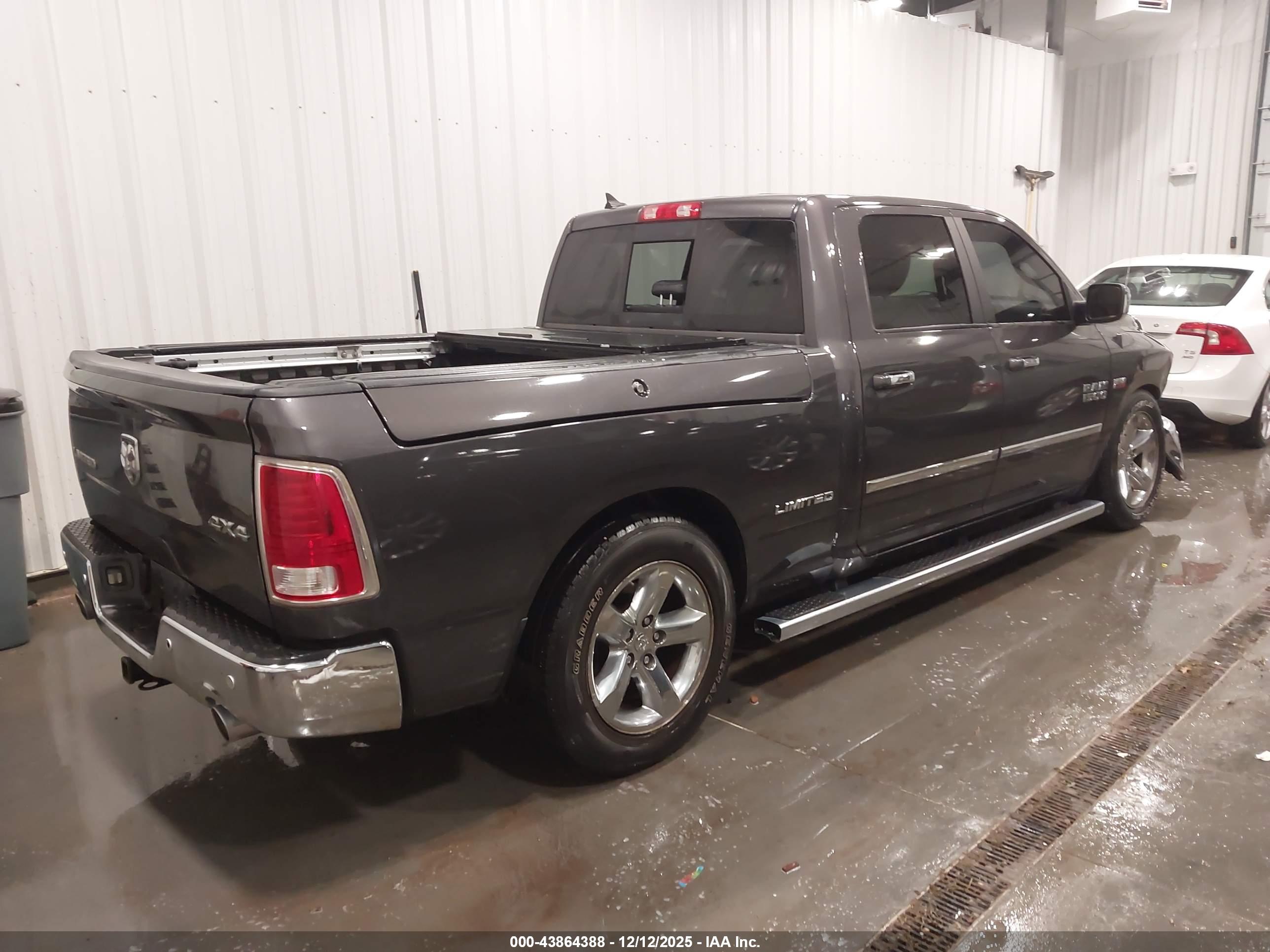 RAM 1500 image 4