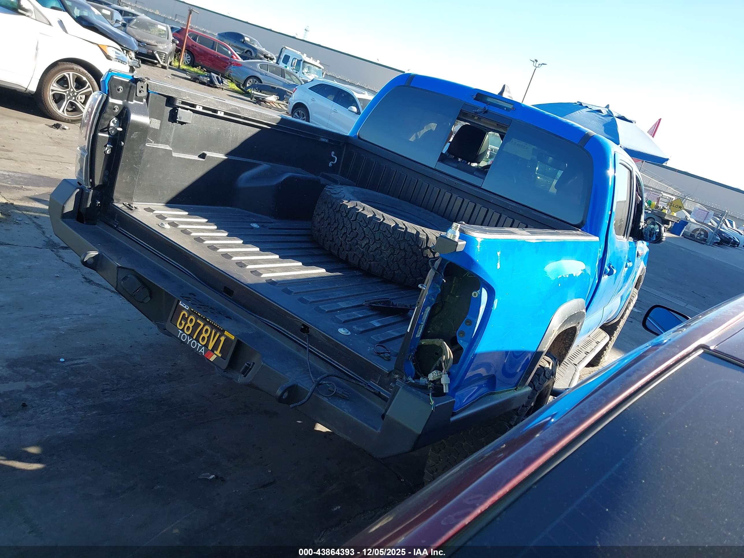TOYOTA TACOMA image 4