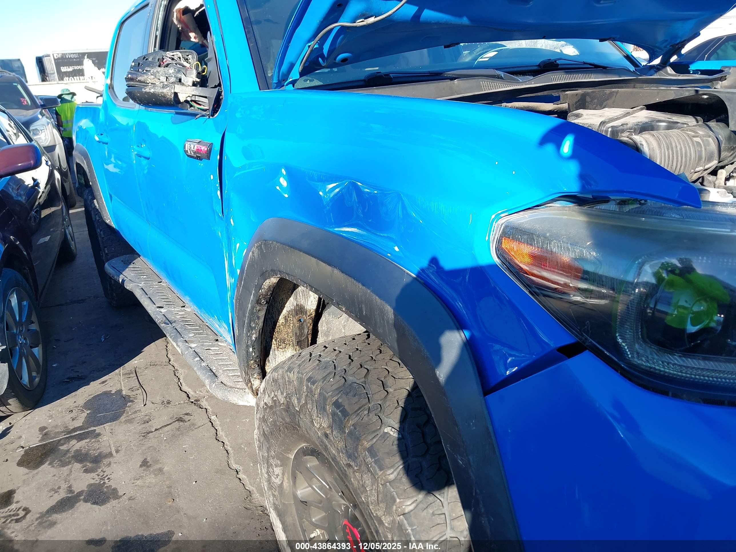 TOYOTA TACOMA image 6