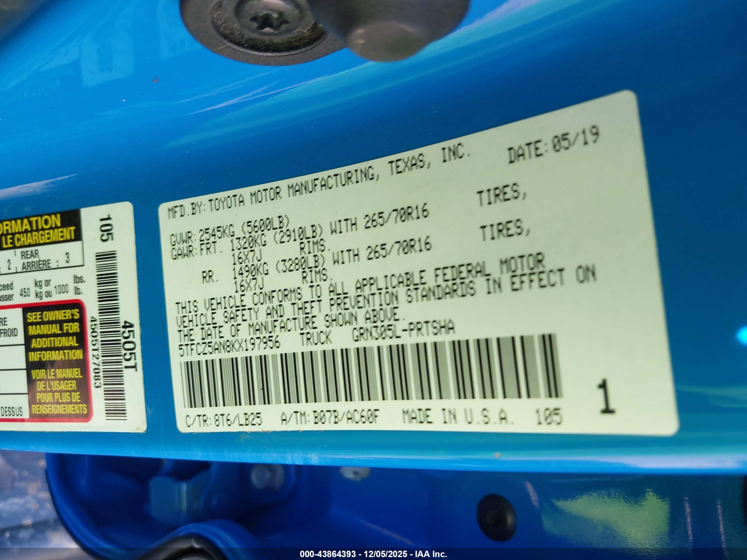 TOYOTA TACOMA image 9