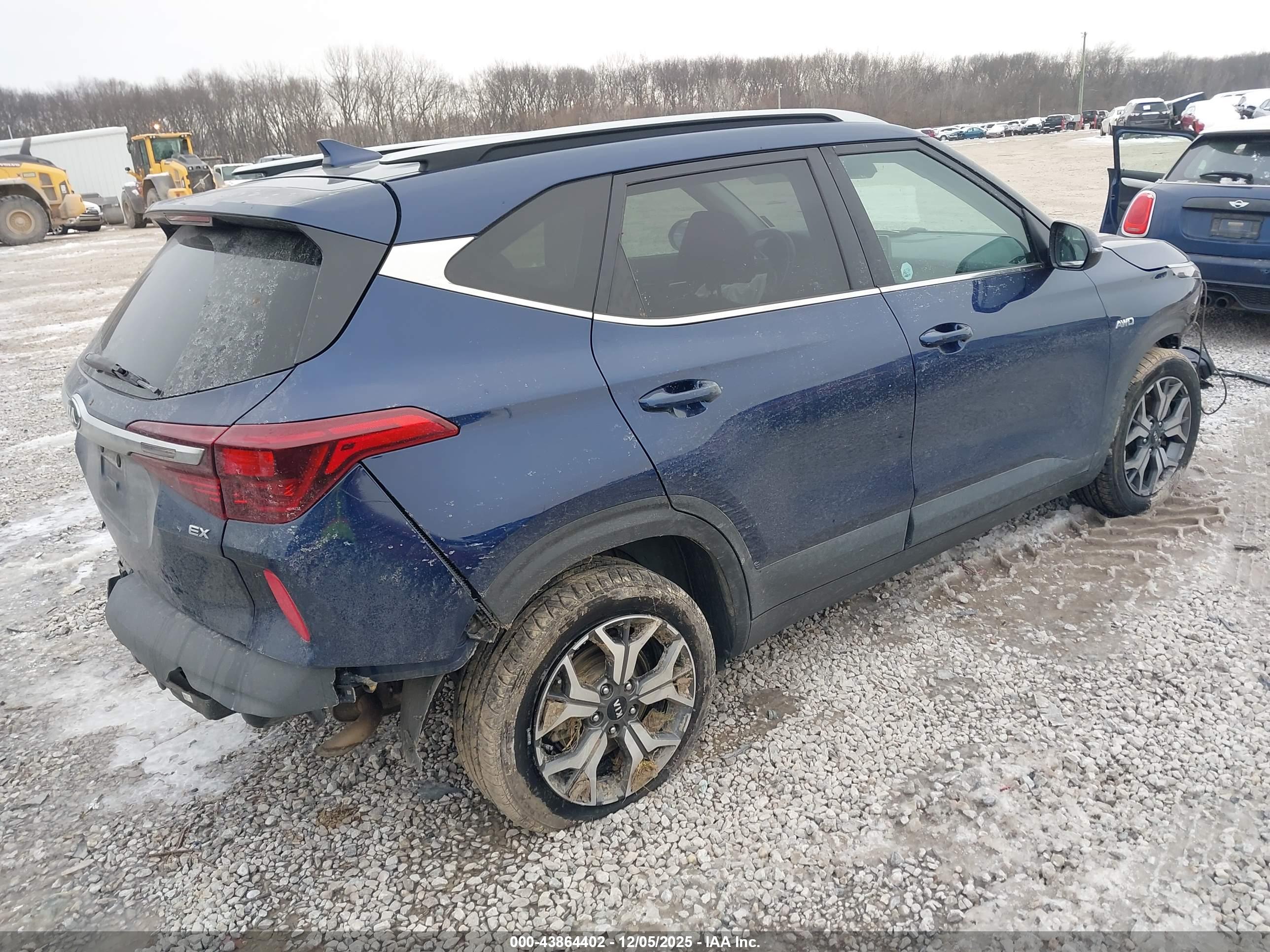 KIA SELTOS image 4