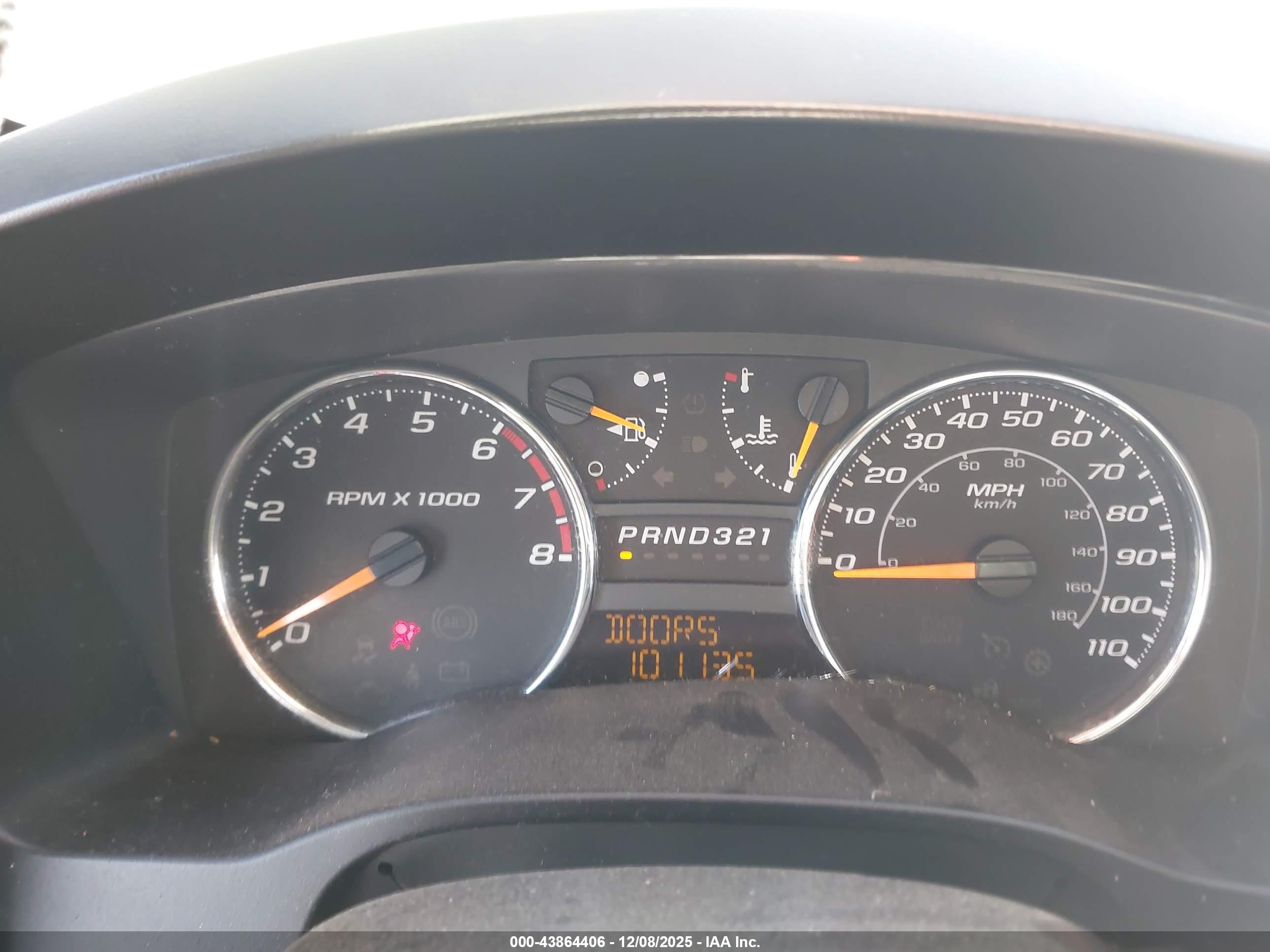 CHEVROLET COLORADO image 7