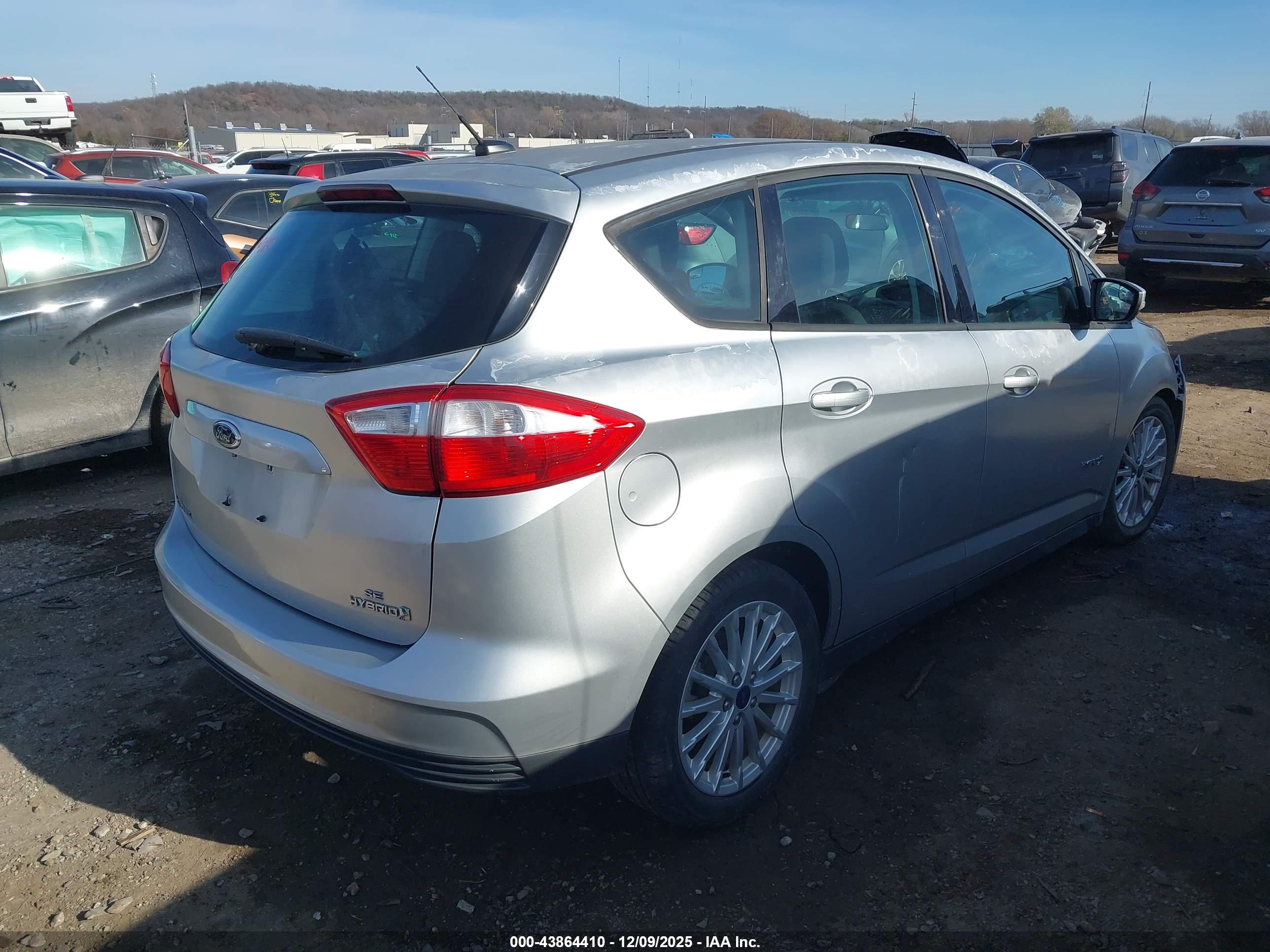 FORD C-MAX image 4
