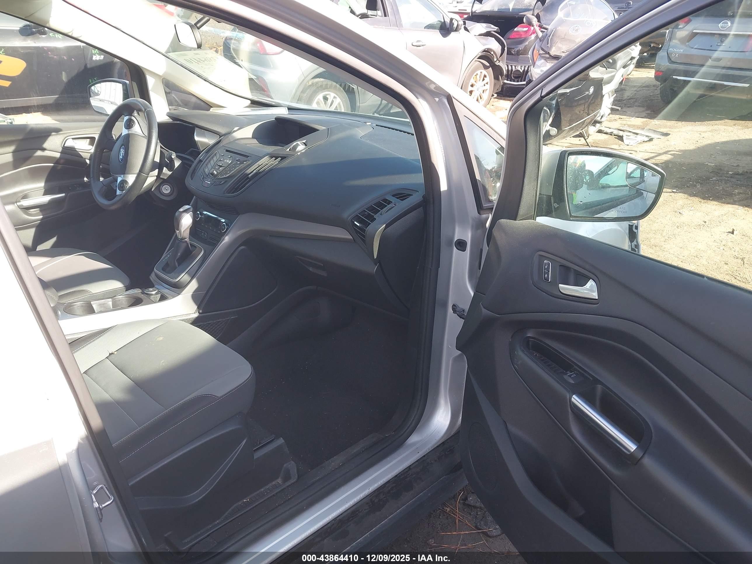 FORD C-MAX image 5