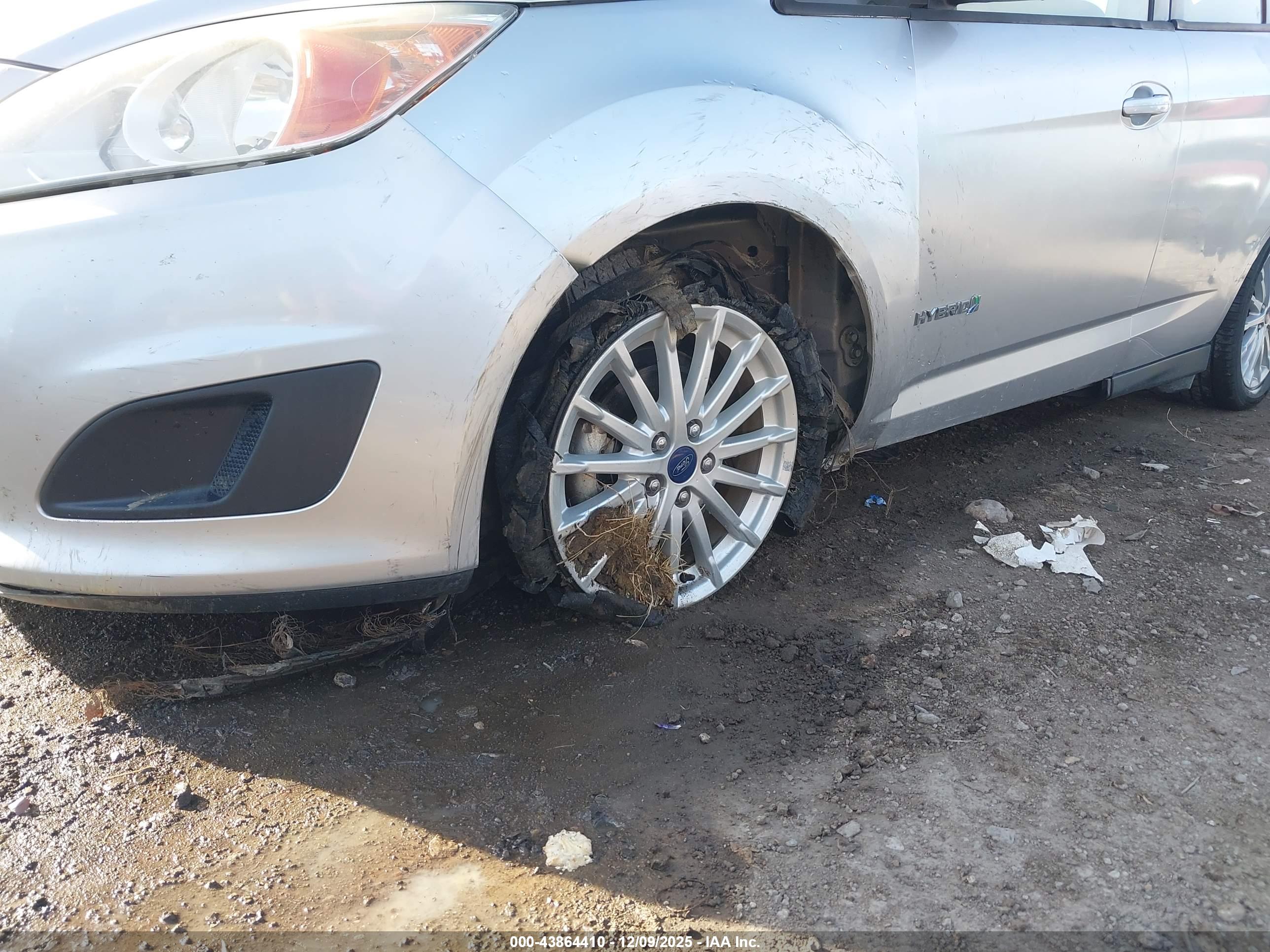 FORD C-MAX image 6