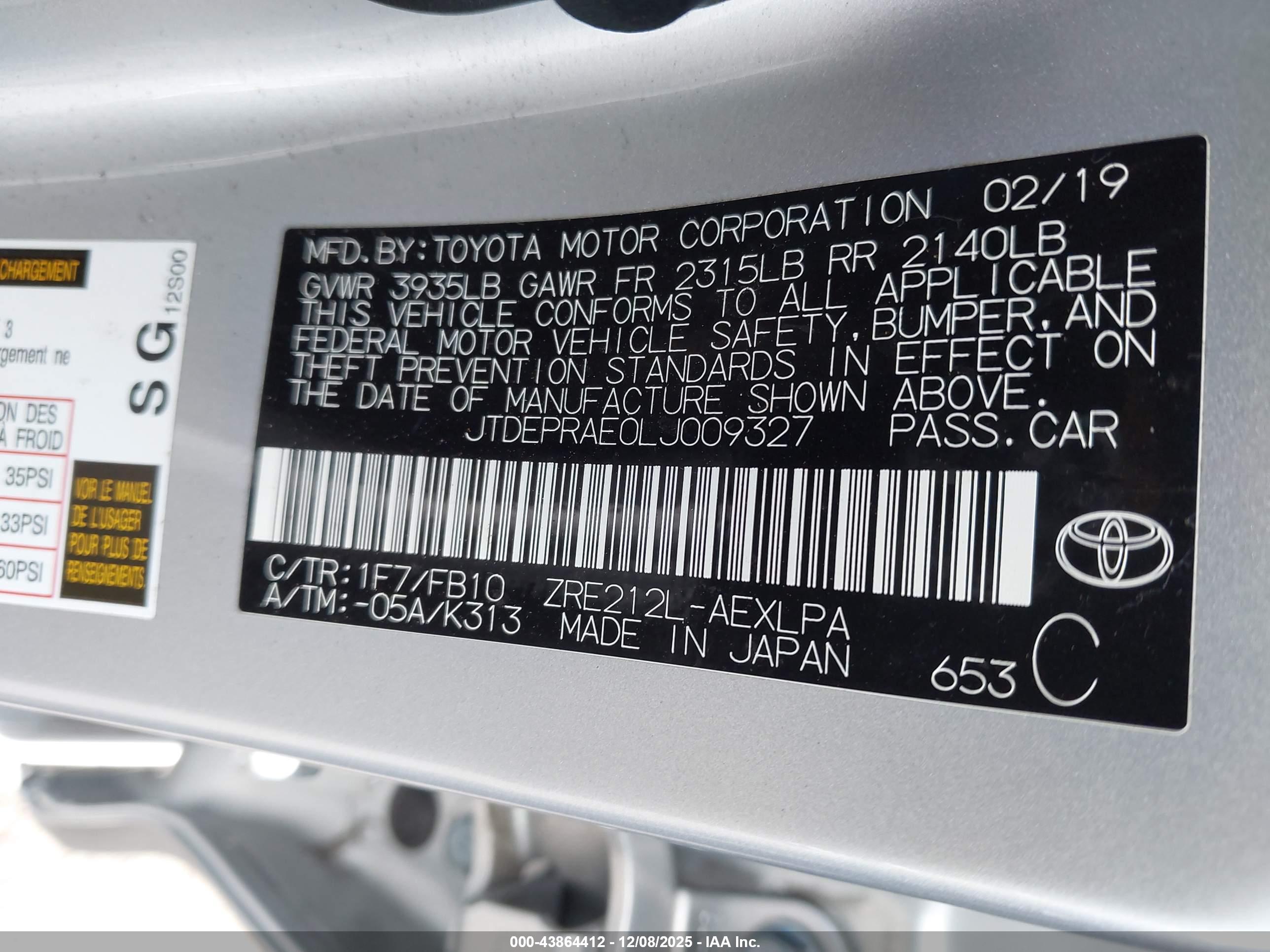 TOYOTA COROLLA image 9