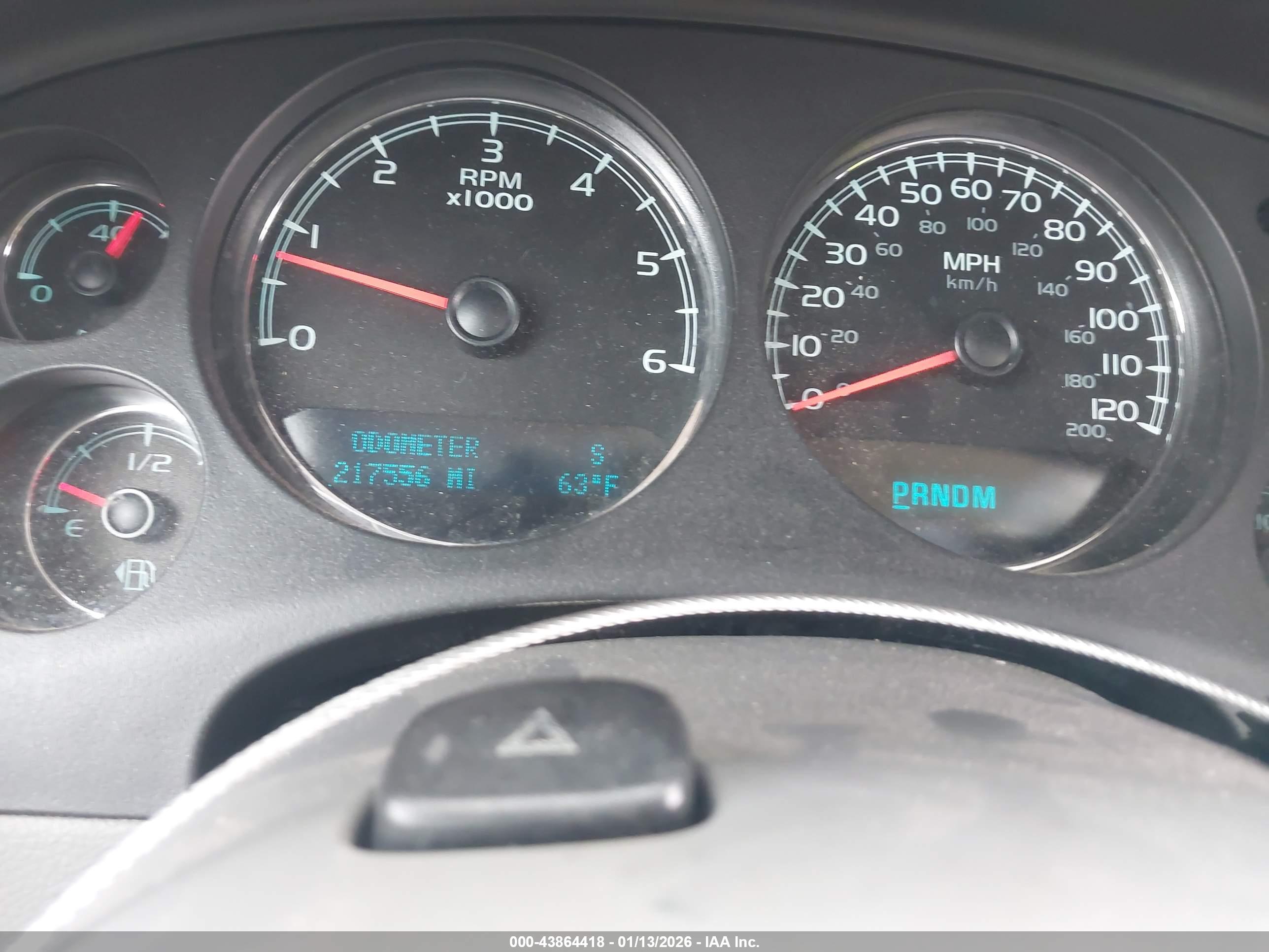 CHEVROLET TAHOE image 7
