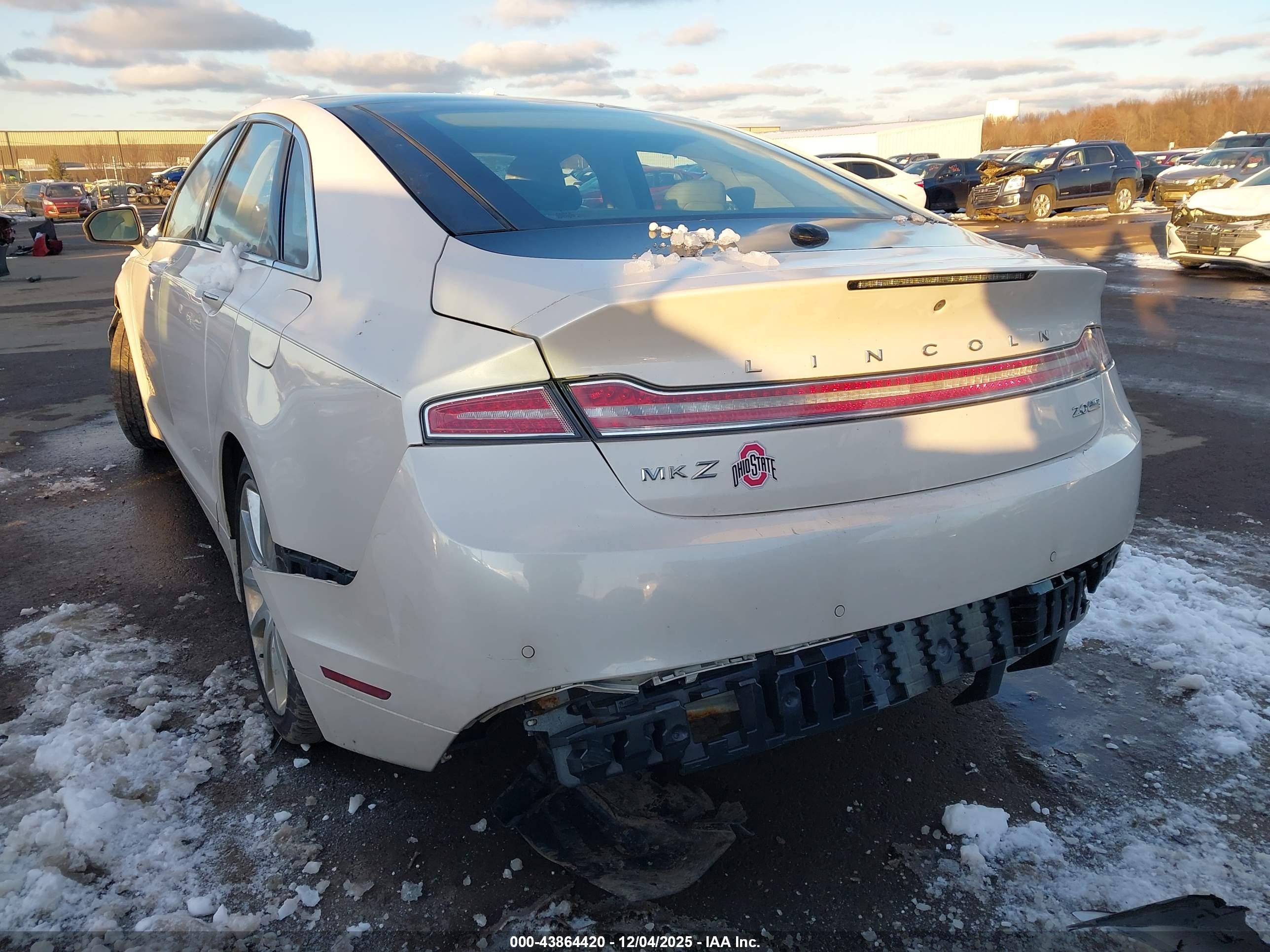 LINCOLN MKZ image 3