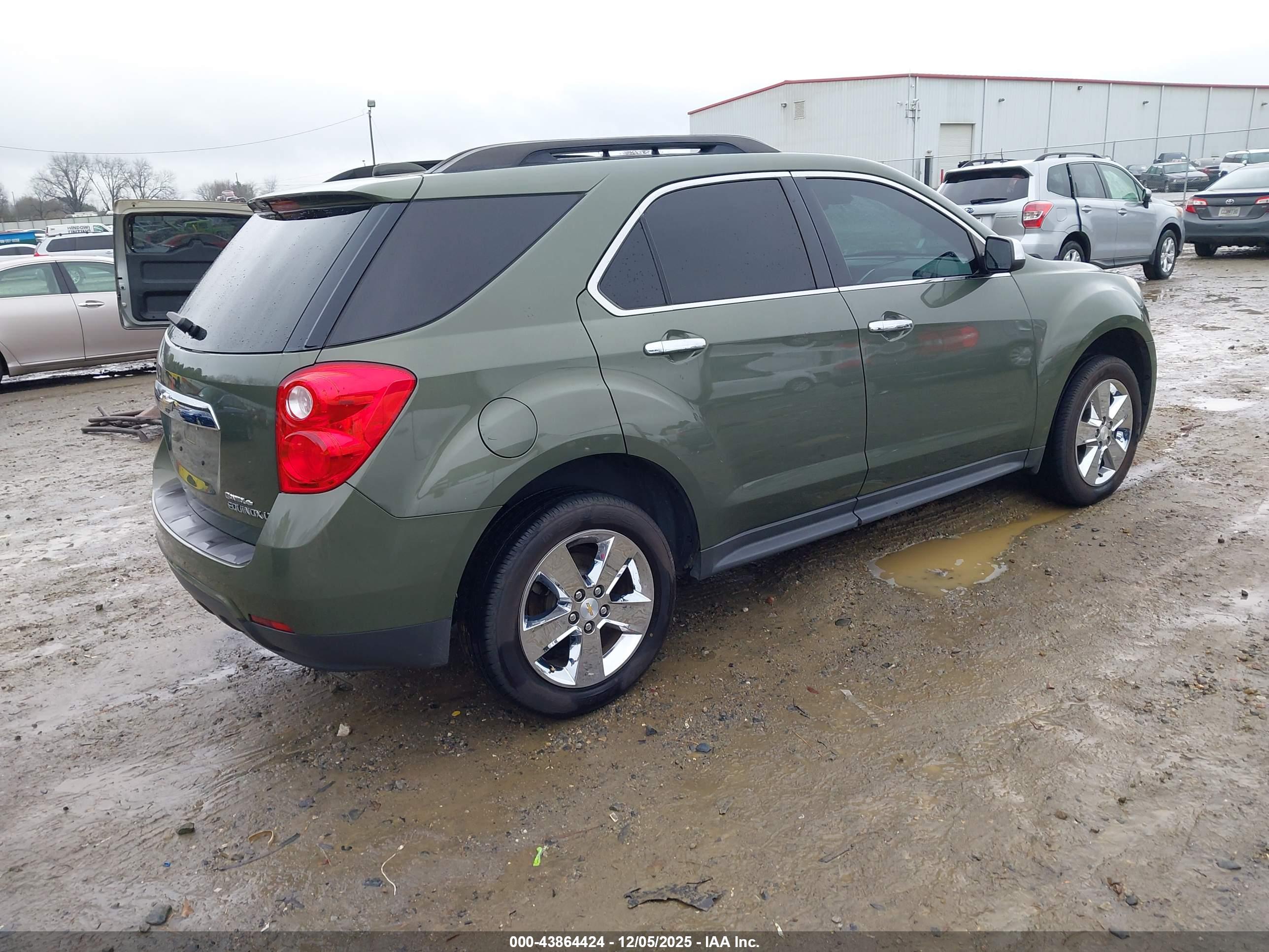 CHEVROLET EQUINOX image 4