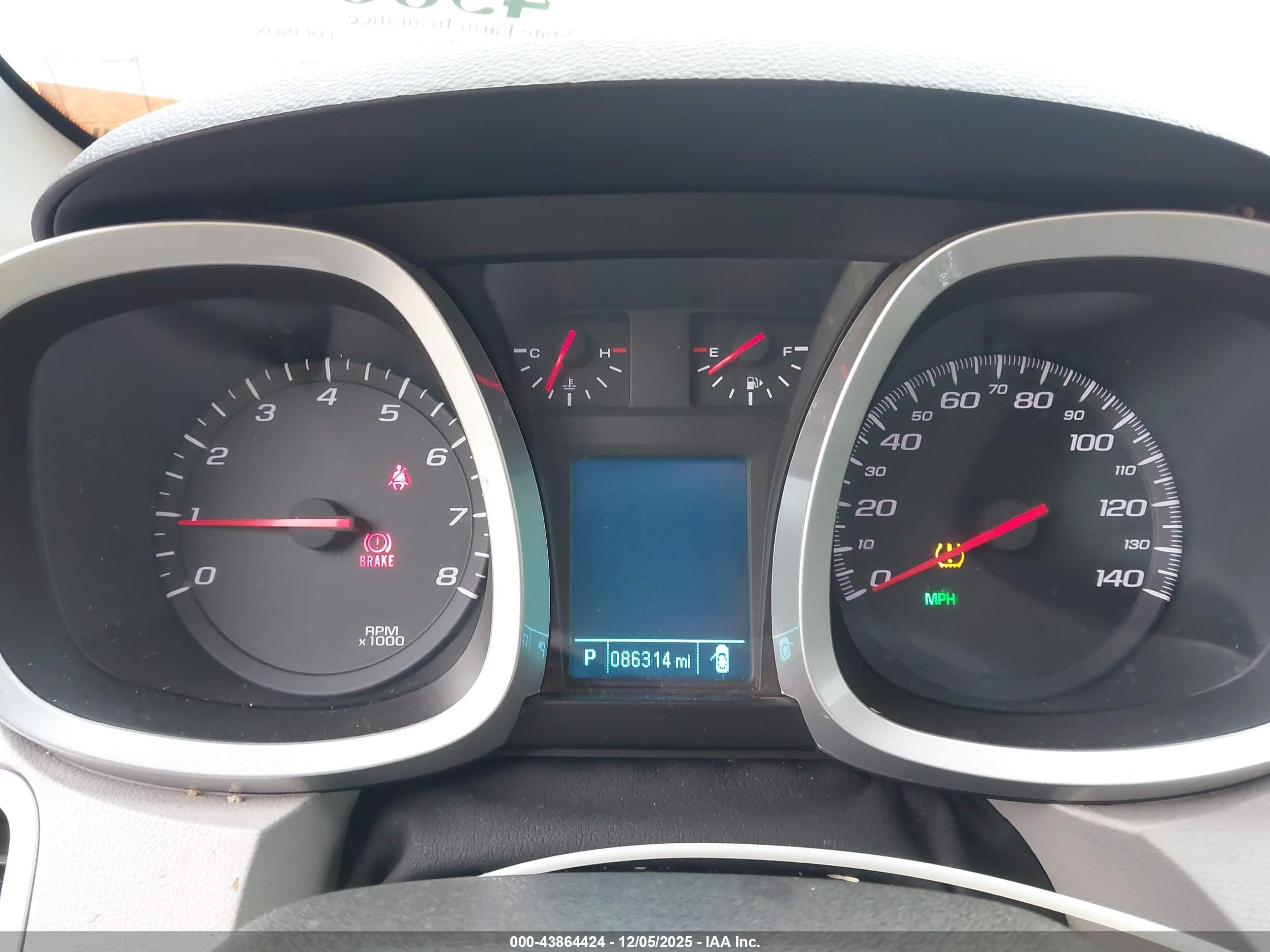 CHEVROLET EQUINOX image 7